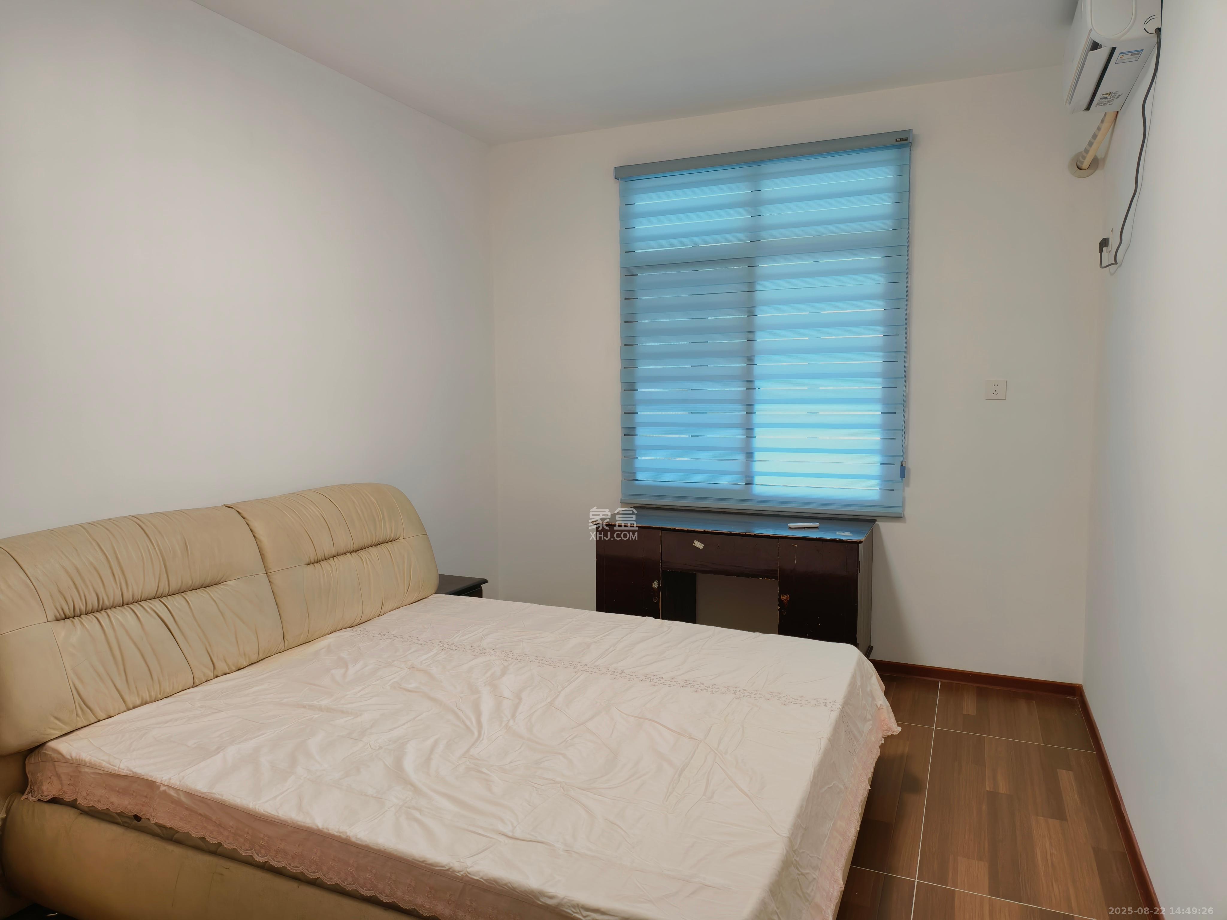 井湾子工商所宿舍 2室2厅1卫 1800.0元/月 井湾子工商所宿舍 2室2厅1卫 1800.0元/月室内图