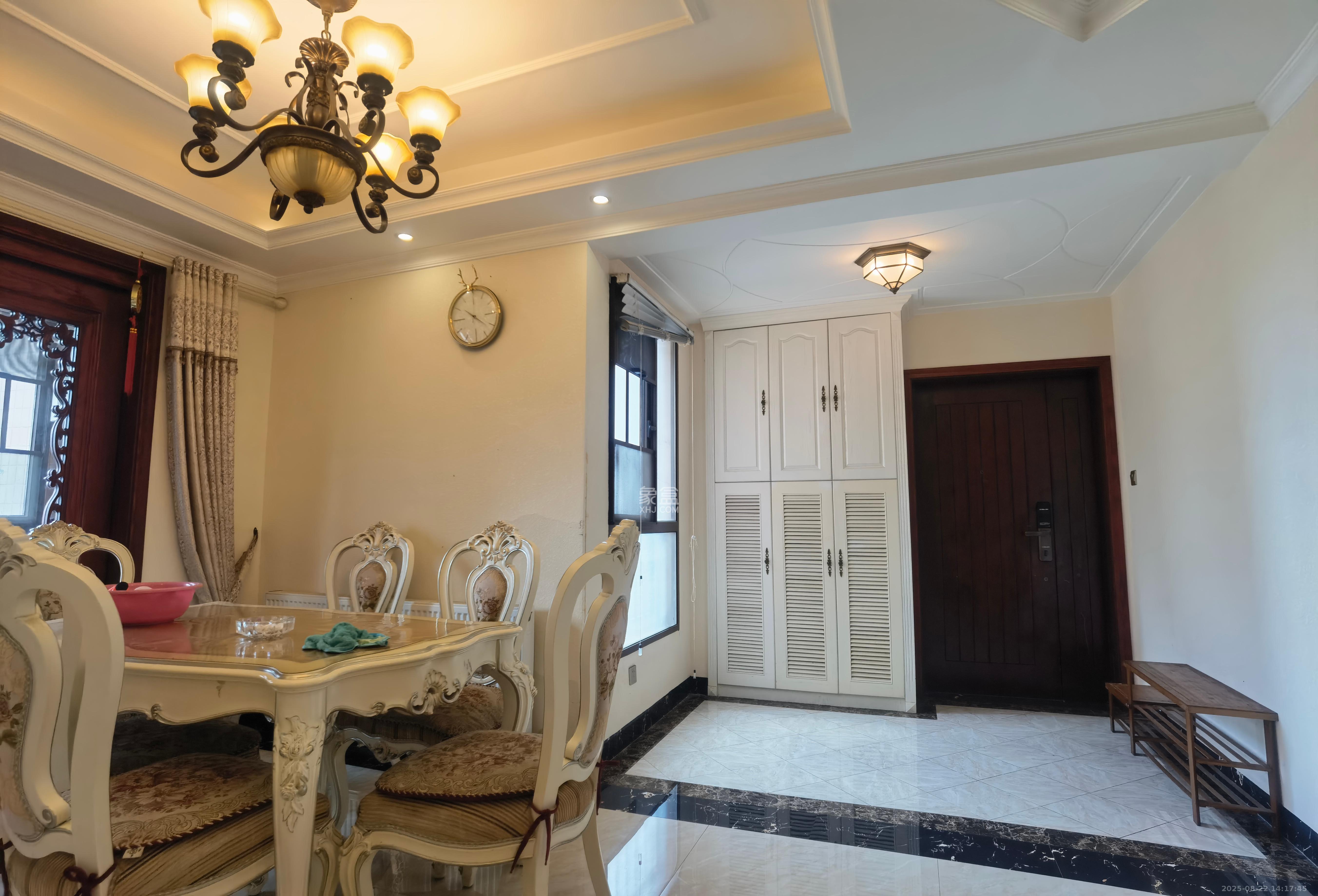 融科檀香山(融科紫檀、香山国际) 3室2厅1卫 3800.0元/月 融科檀香山(融科紫檀、香山国际) 3室2厅1卫 3800.0元/月室内图