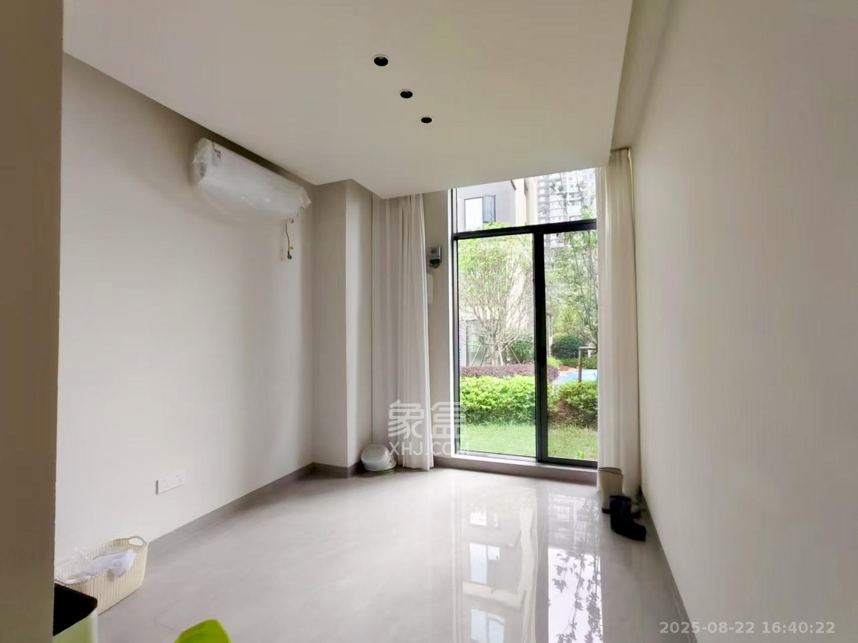 汉高学士府  1室1厅1卫    1800.0元/月室内图