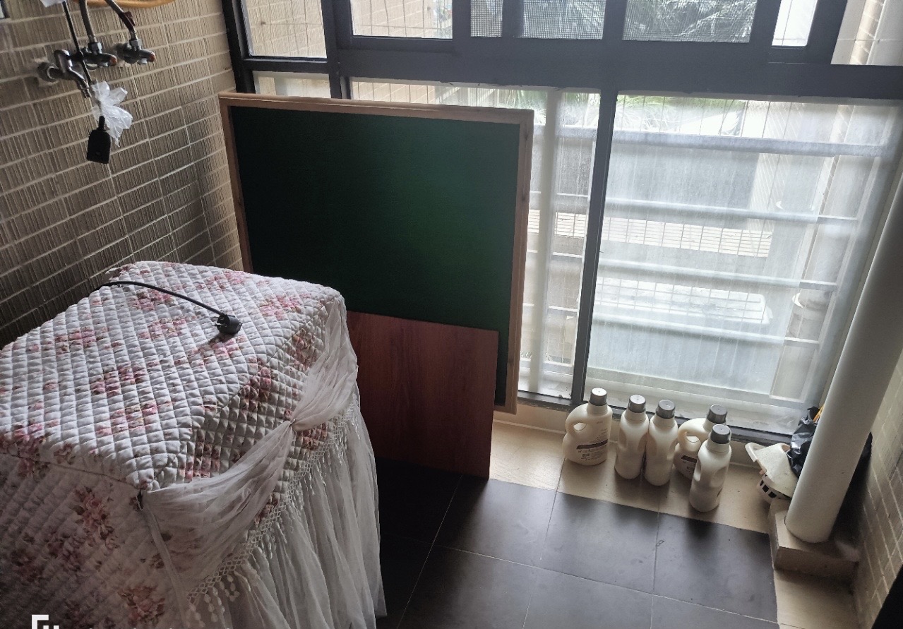 滨江海岸一期  3室2厅2卫   3800.00元/月户型图