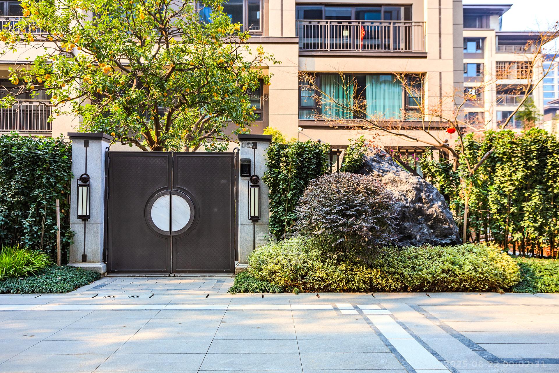 时代建发和著  6室2厅4卫    488.0万 时代建发和著  6室2厅4卫    488.0万其他