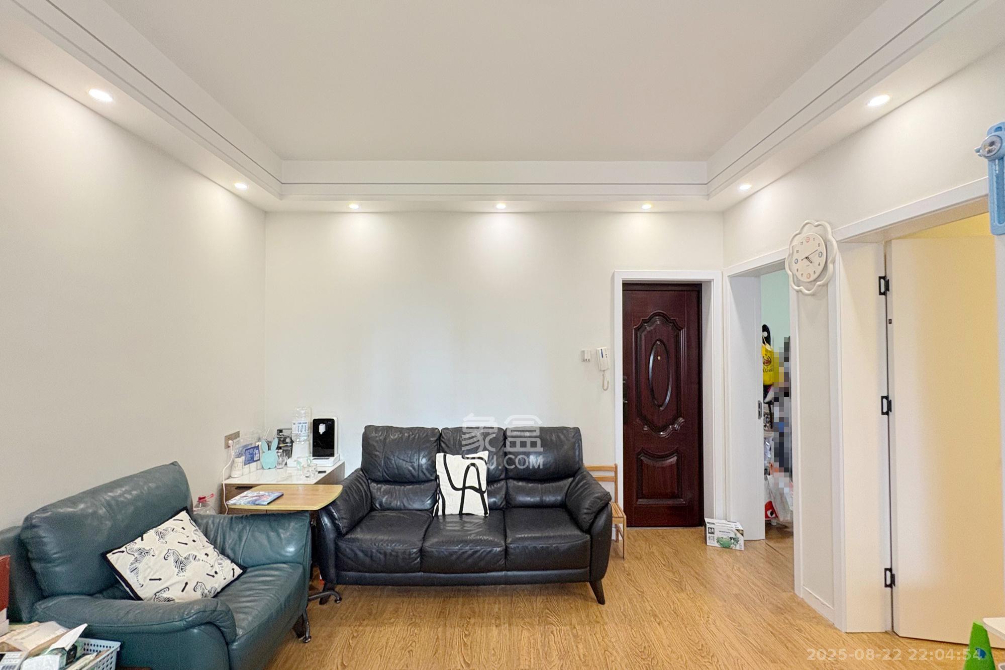 省文化厅宿舍（文物局)/湖南省书法院  3室2厅2卫    130.0万客厅