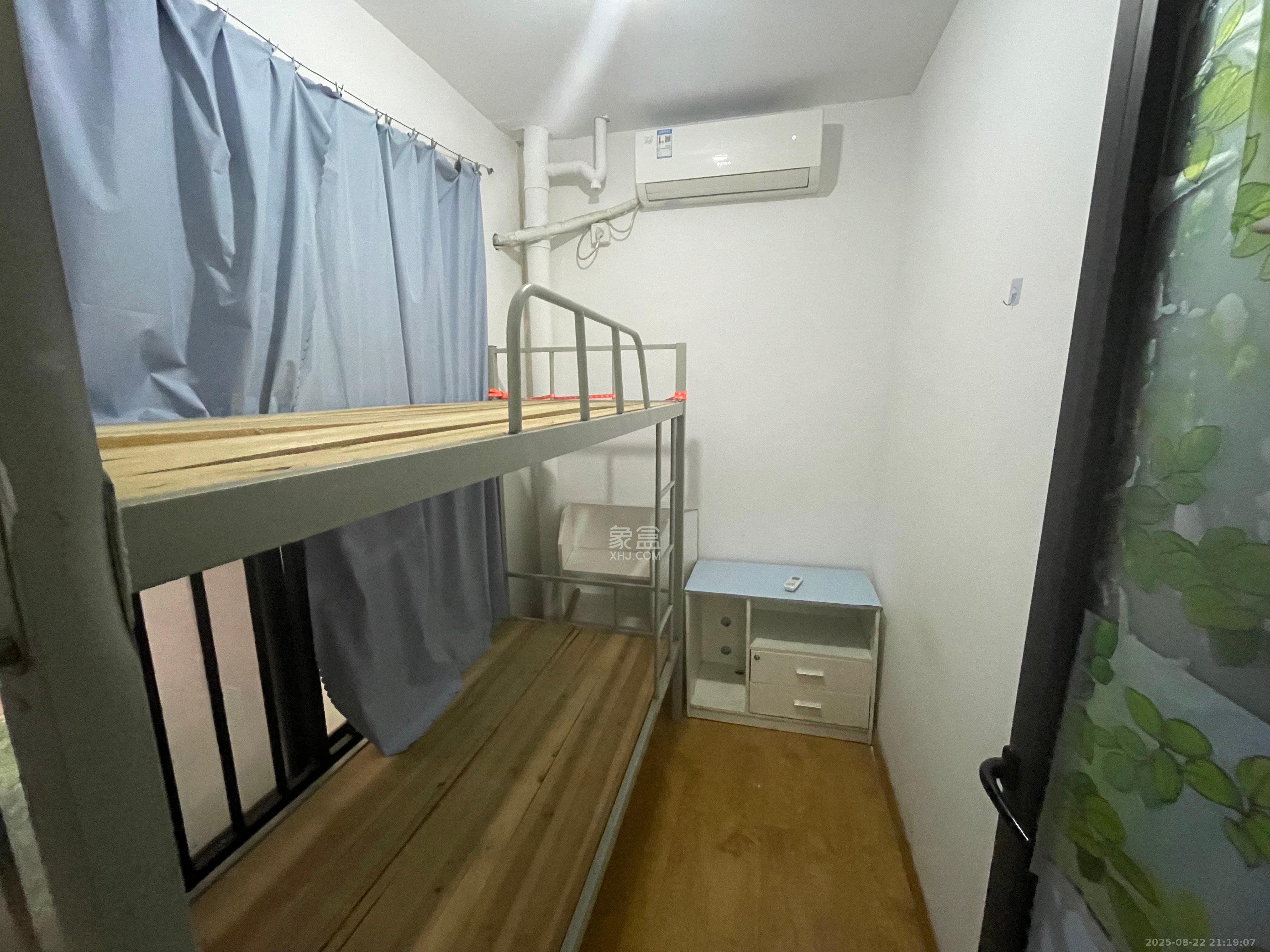 塞纳公馆  3室1厅1卫    2000.0元/月 塞纳公馆  3室1厅1卫    2000.0元/月室内图