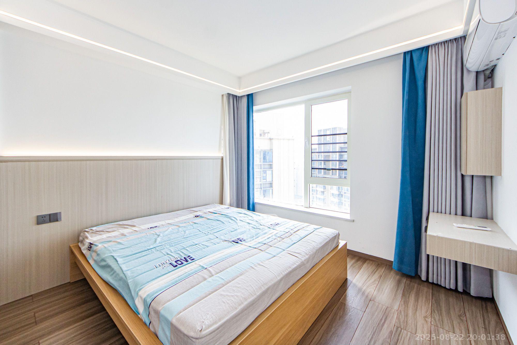 北辰三角洲E7区  3室2厅2卫    5500.0元/月室内图