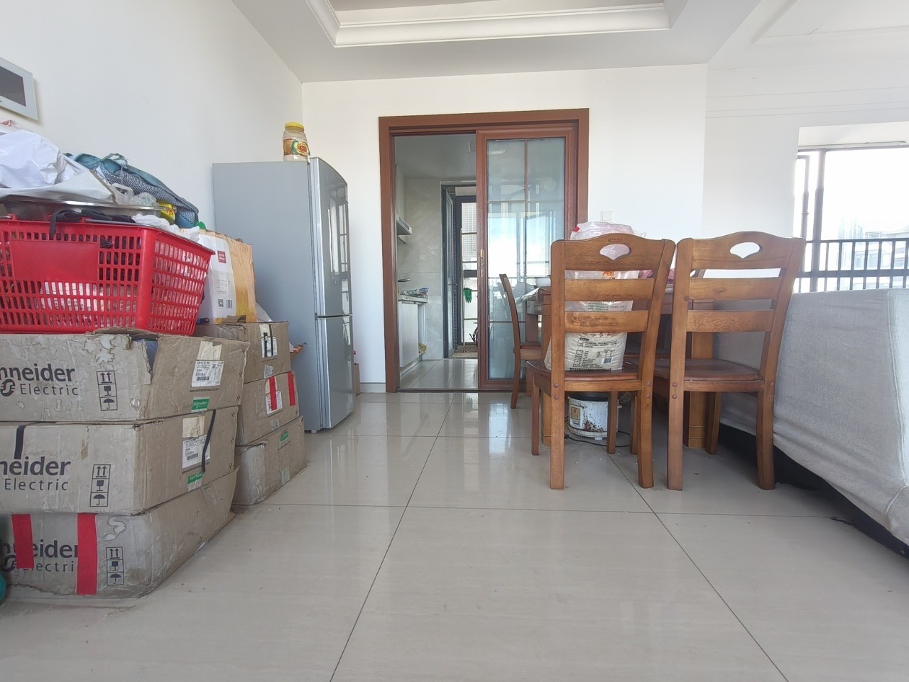 星华海岸城一期  3室2厅2卫    185.0万 星华海岸城一期  3室2厅2卫    185.0万