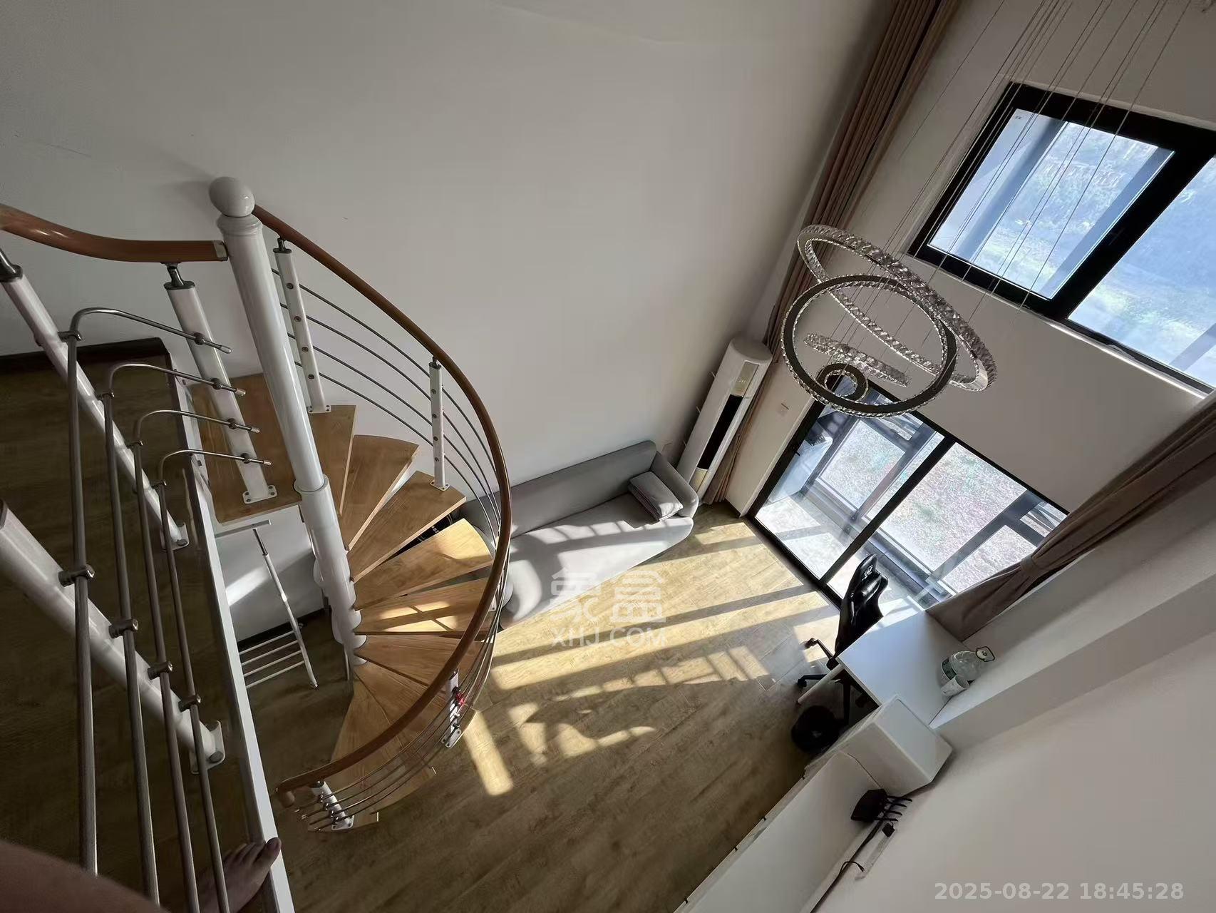 万科金色麦田  1室1厅1卫    1600.0元/月室内图