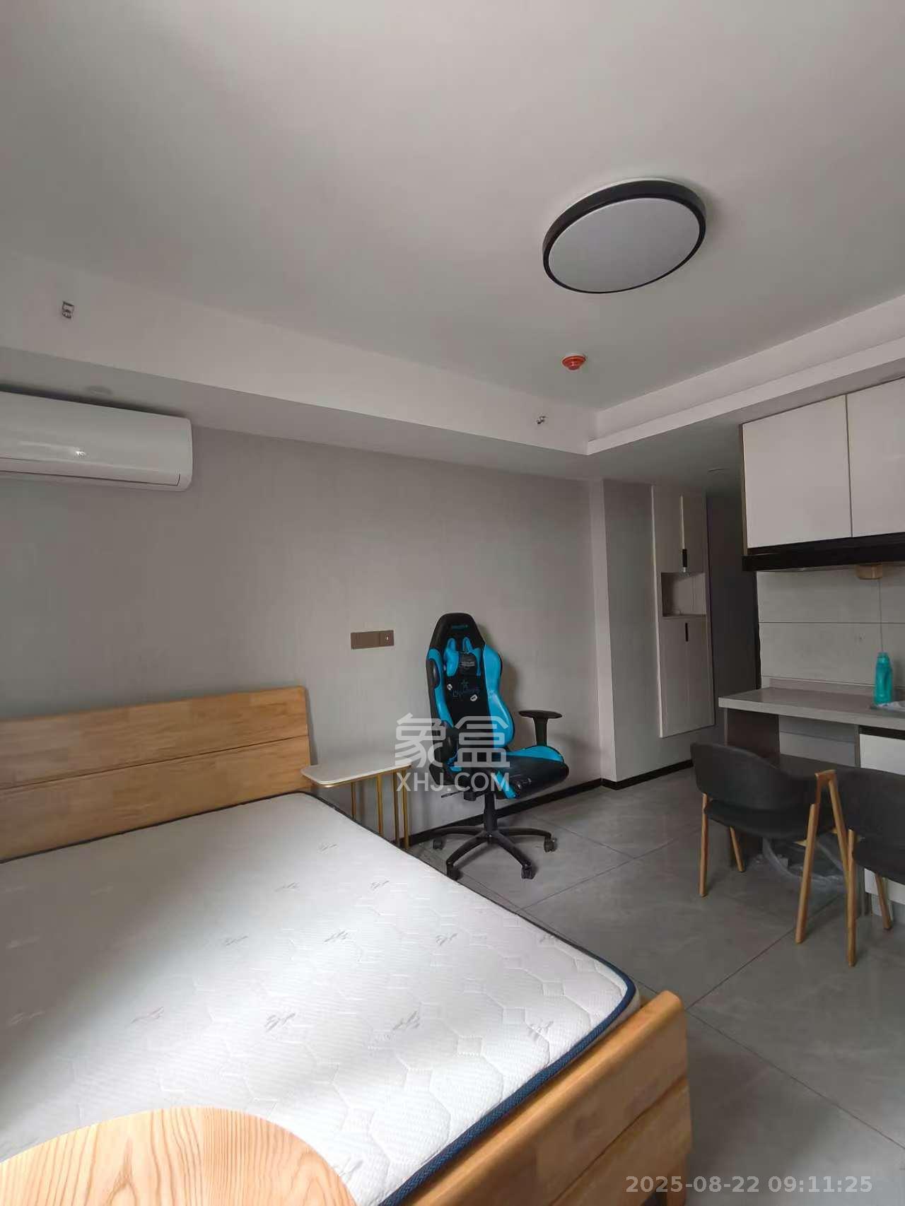 汇东国际 1室1厅1卫 1400.0元/月 汇东国际 1室1厅1卫 1400.0元/月室内图