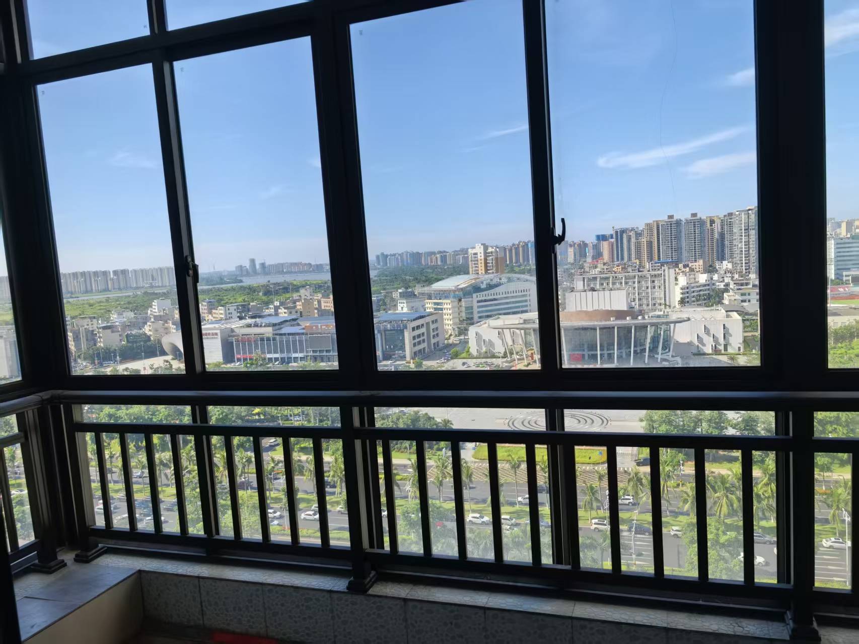 盛达景都一期 5室2厅2卫 4500.0元/月 盛达景都一期 5室2厅2卫 4500.0元/月室内图