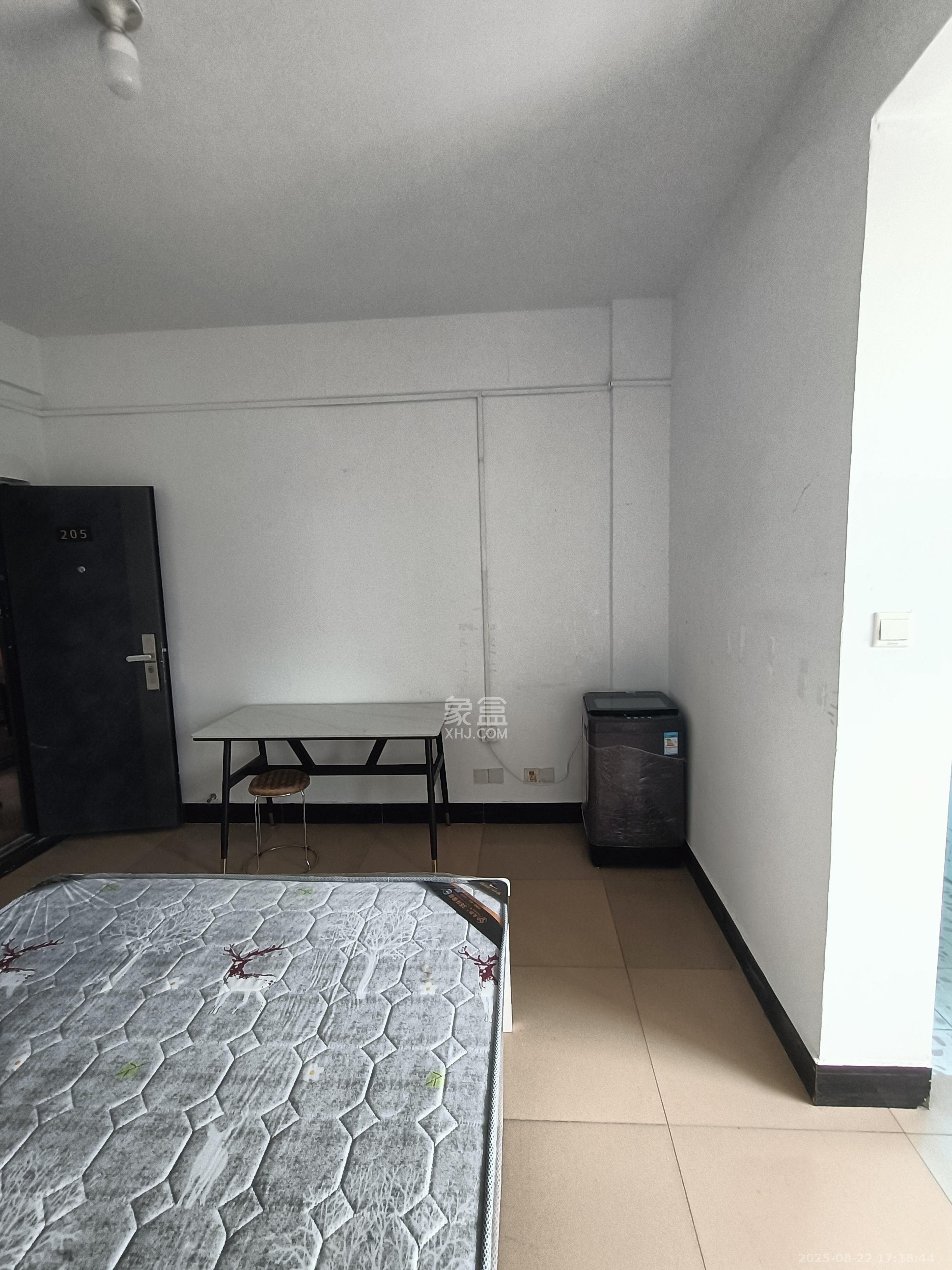 泉塘小区  1室0厅1卫    650.0元/月室内图