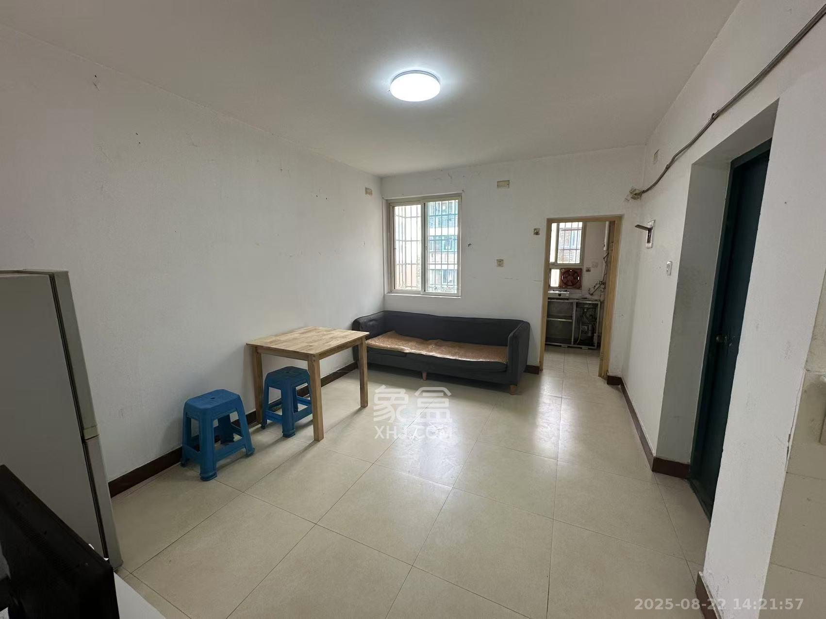 德政园 2室2厅1卫 1600.0元/月 德政园 2室2厅1卫 1600.0元/月室内图