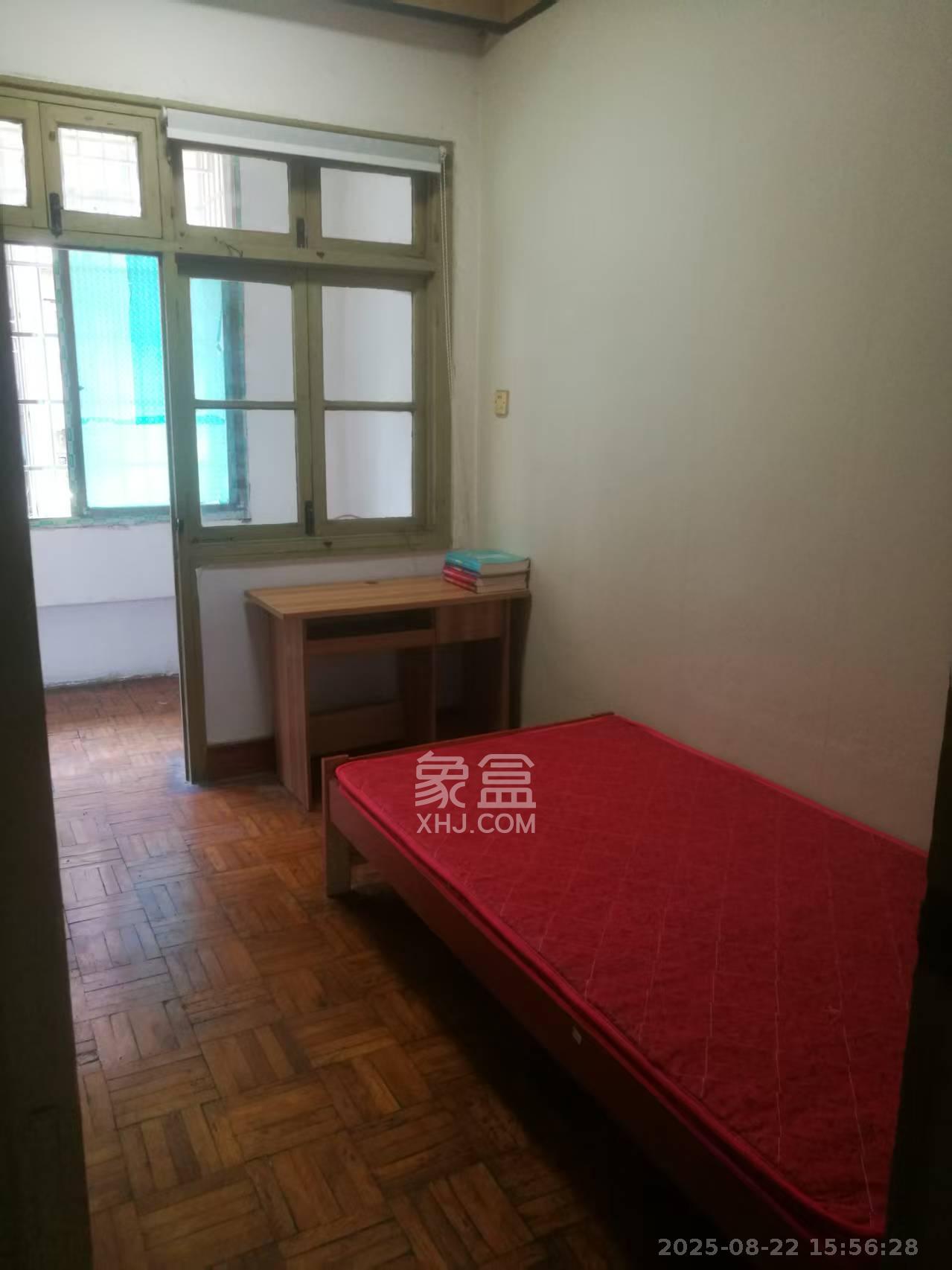 中国人民财产股份公司宿舍(人民保险公司宿舍) 3室2厅1卫 1500.0元/月 中国人民财产股份公司宿舍(人民保险公司宿舍) 3室2厅1卫 1500.0元/月室内图