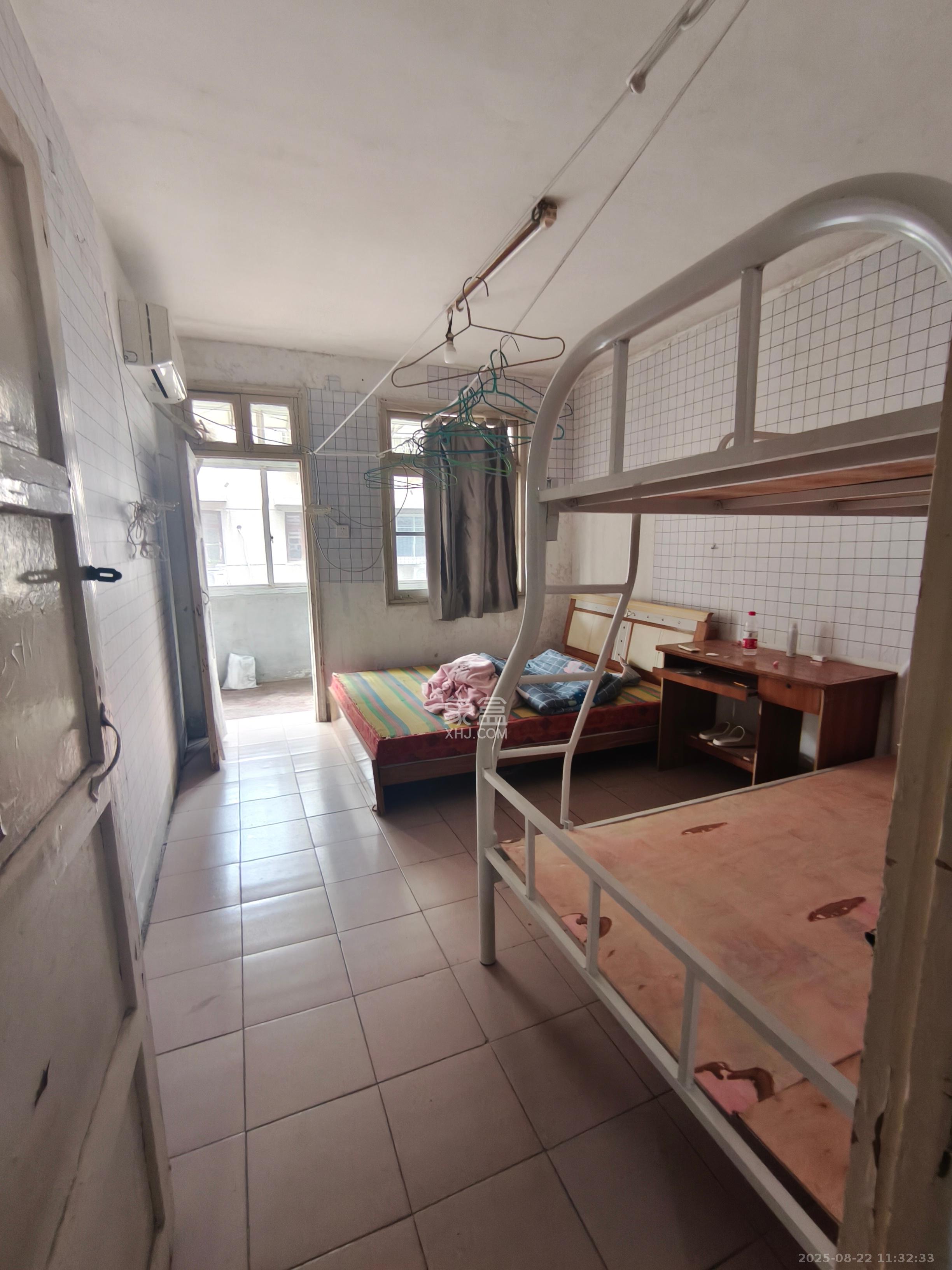 砂子塘社区 3室2厅2卫 2000.0元/月 砂子塘社区 3室2厅2卫 2000.0元/月室内图