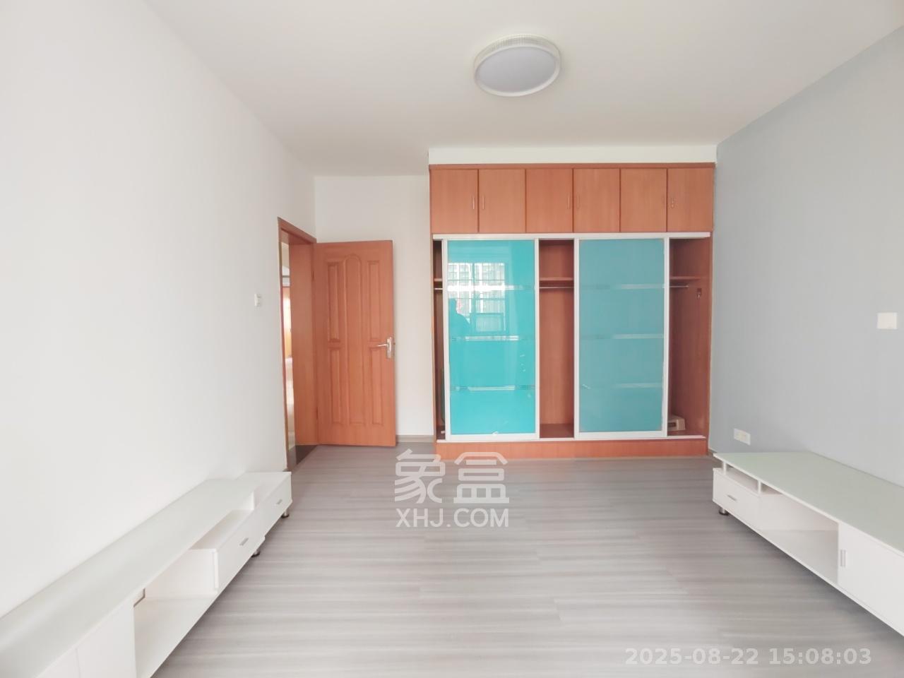 旺佳园 3室2厅2卫 2100.0元/月 旺佳园 3室2厅2卫 2100.0元/月室内图