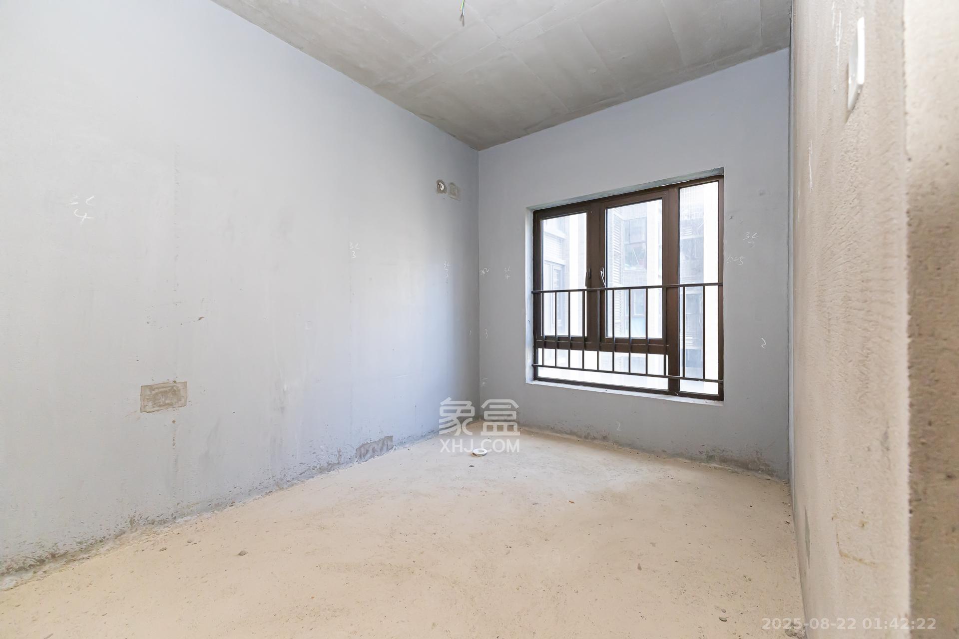 时代倾城三期  2室2厅1卫    65.0万卧室