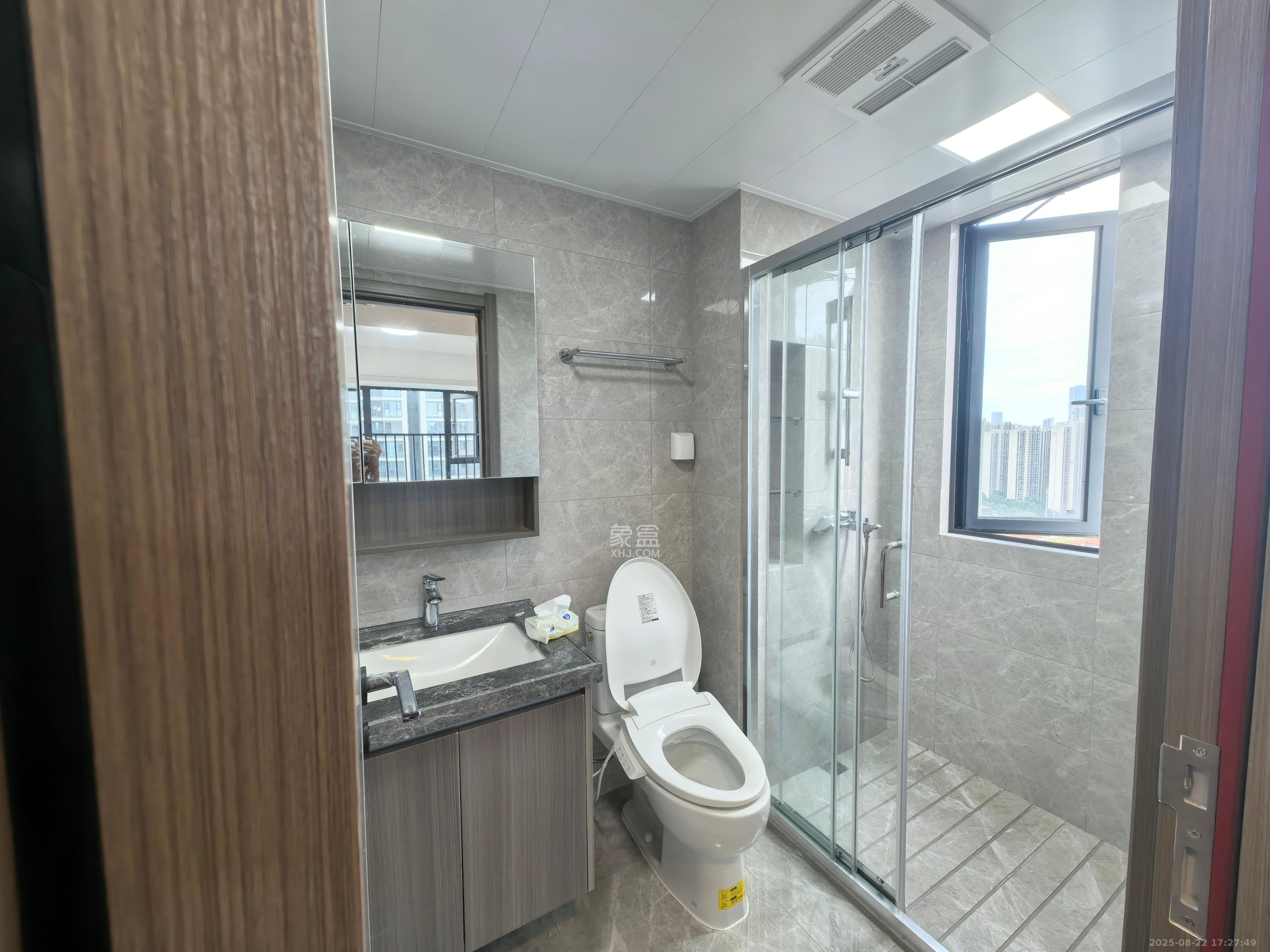 中海阅溪府  4室2厅2卫    4000.0元/月室内图