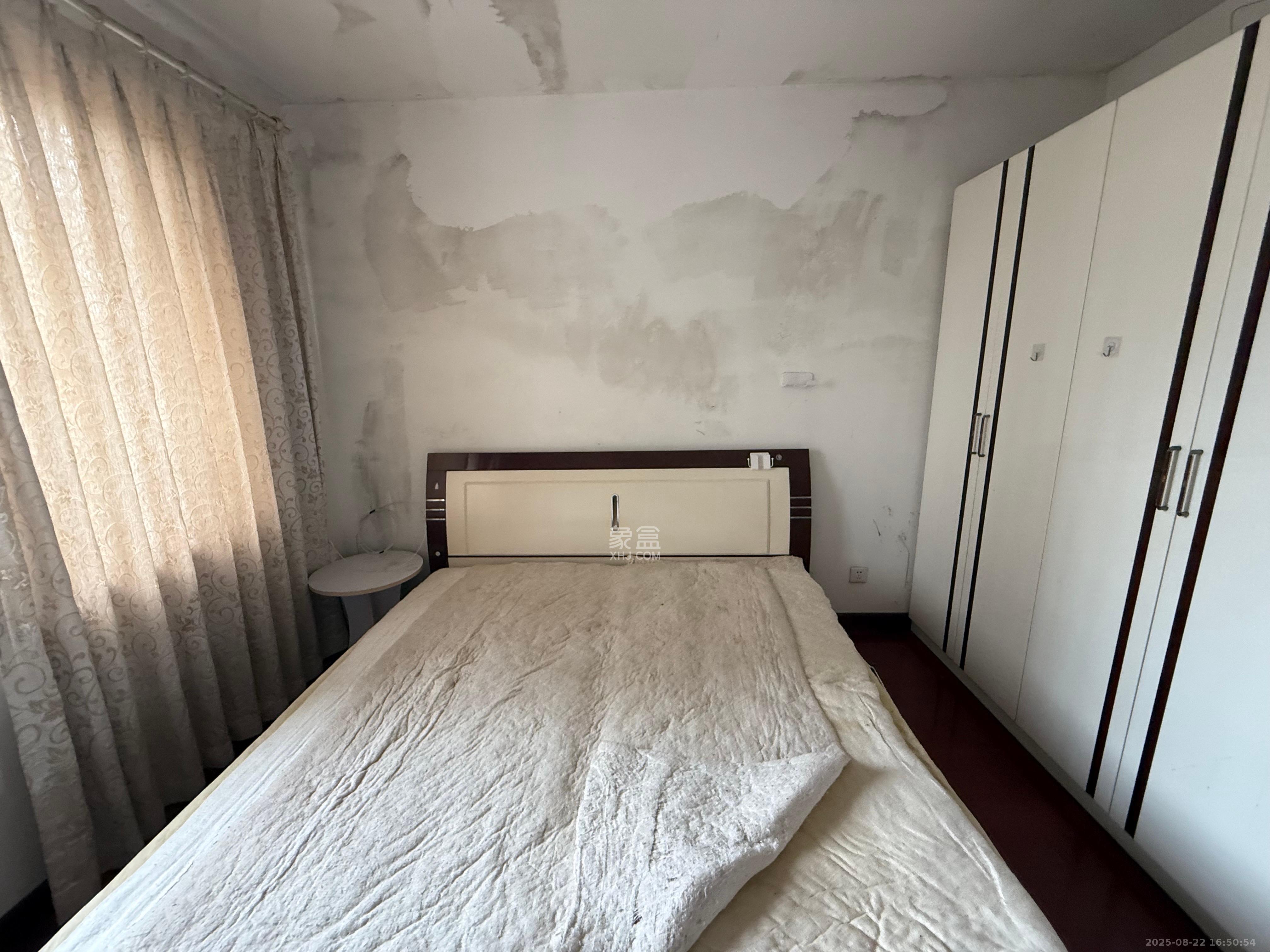 兴安苑  5室2厅2卫    2600.0元/月室内图