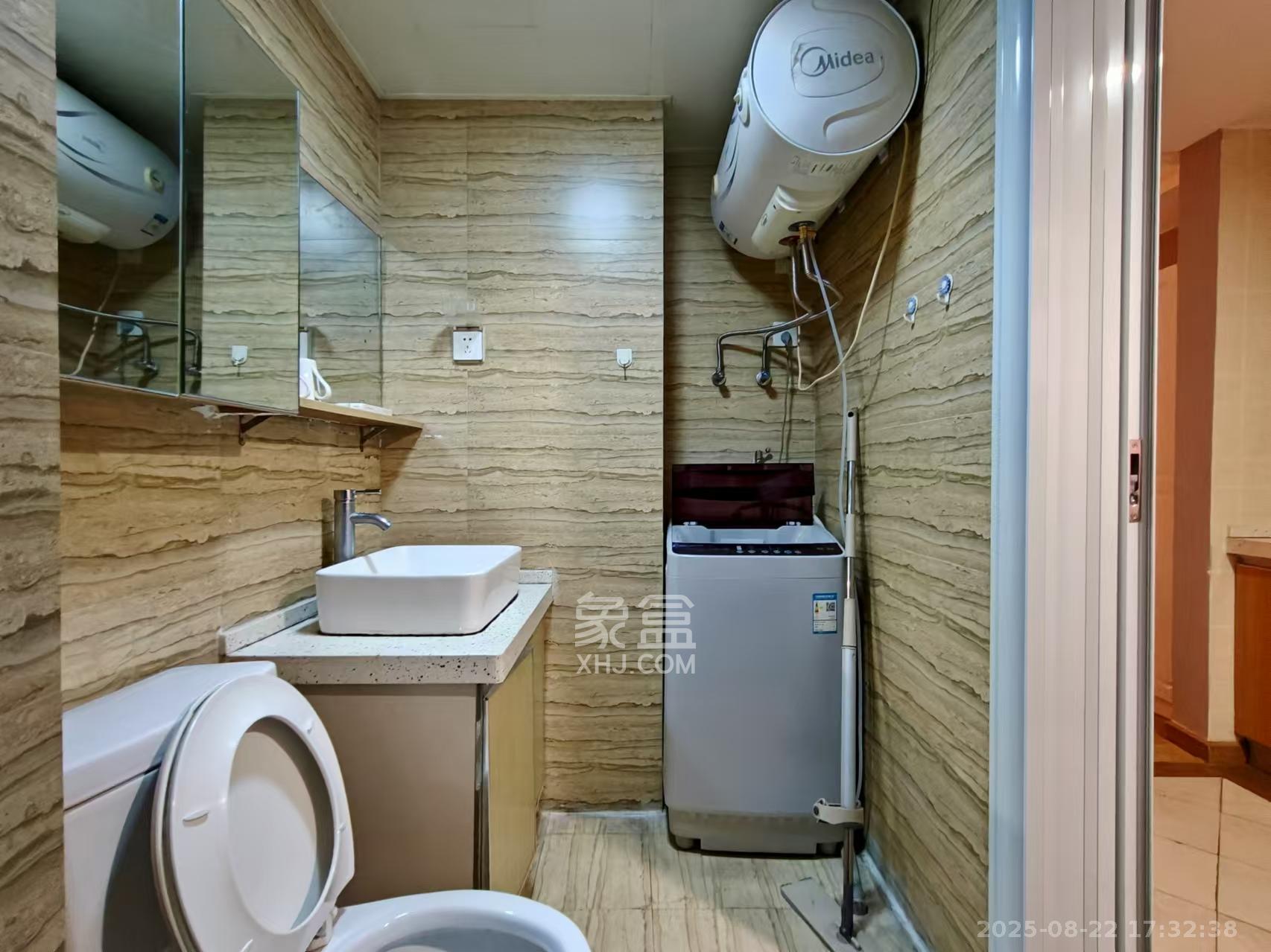 米兰春天 1室1厅1卫 1400.0元/月 米兰春天 1室1厅1卫 1400.0元/月室内图