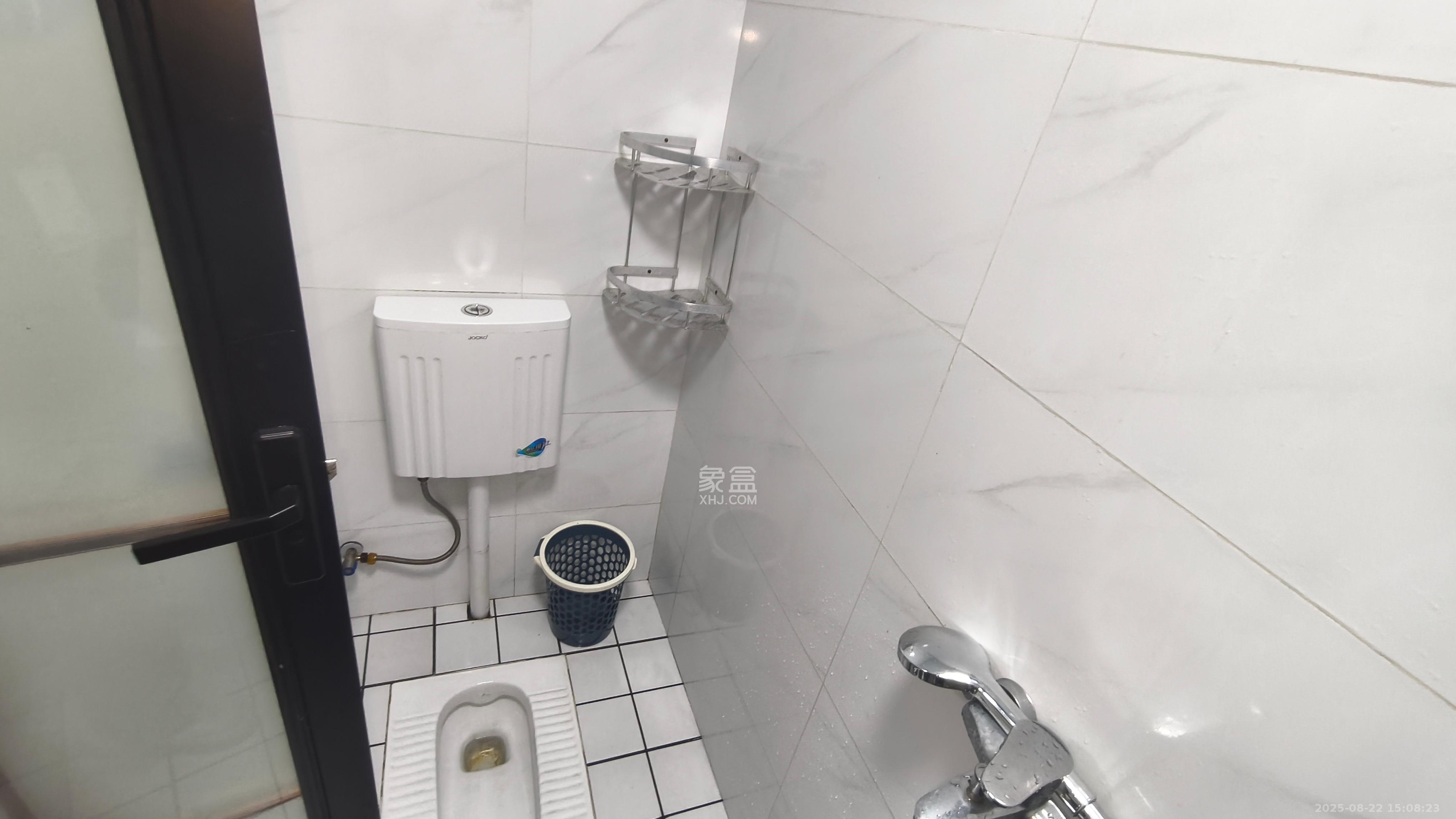 碧桂园城市之光  1室0厅0卫   1700.00元/月室内图