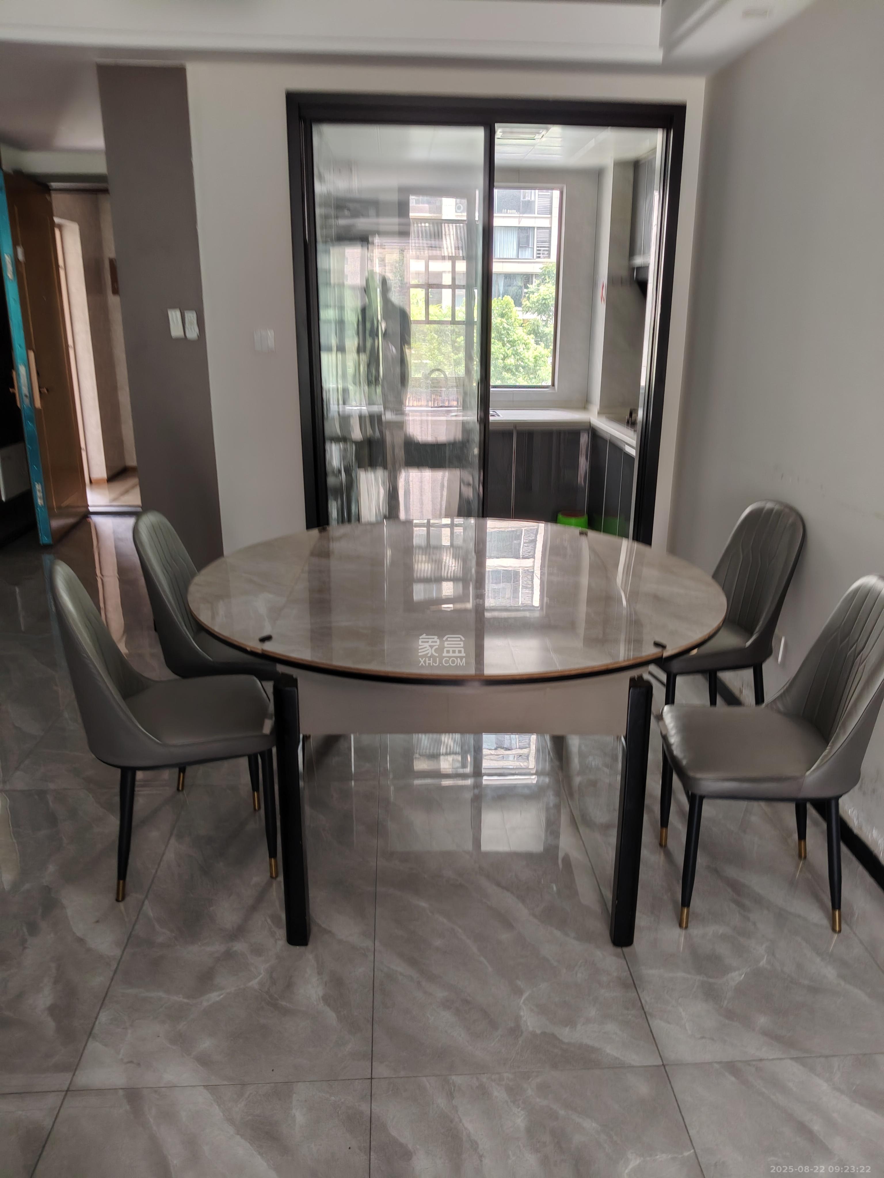 旭辉国悦府  4室2厅2卫    3600.0元/月 旭辉国悦府  4室2厅2卫    3600.0元/月室内图