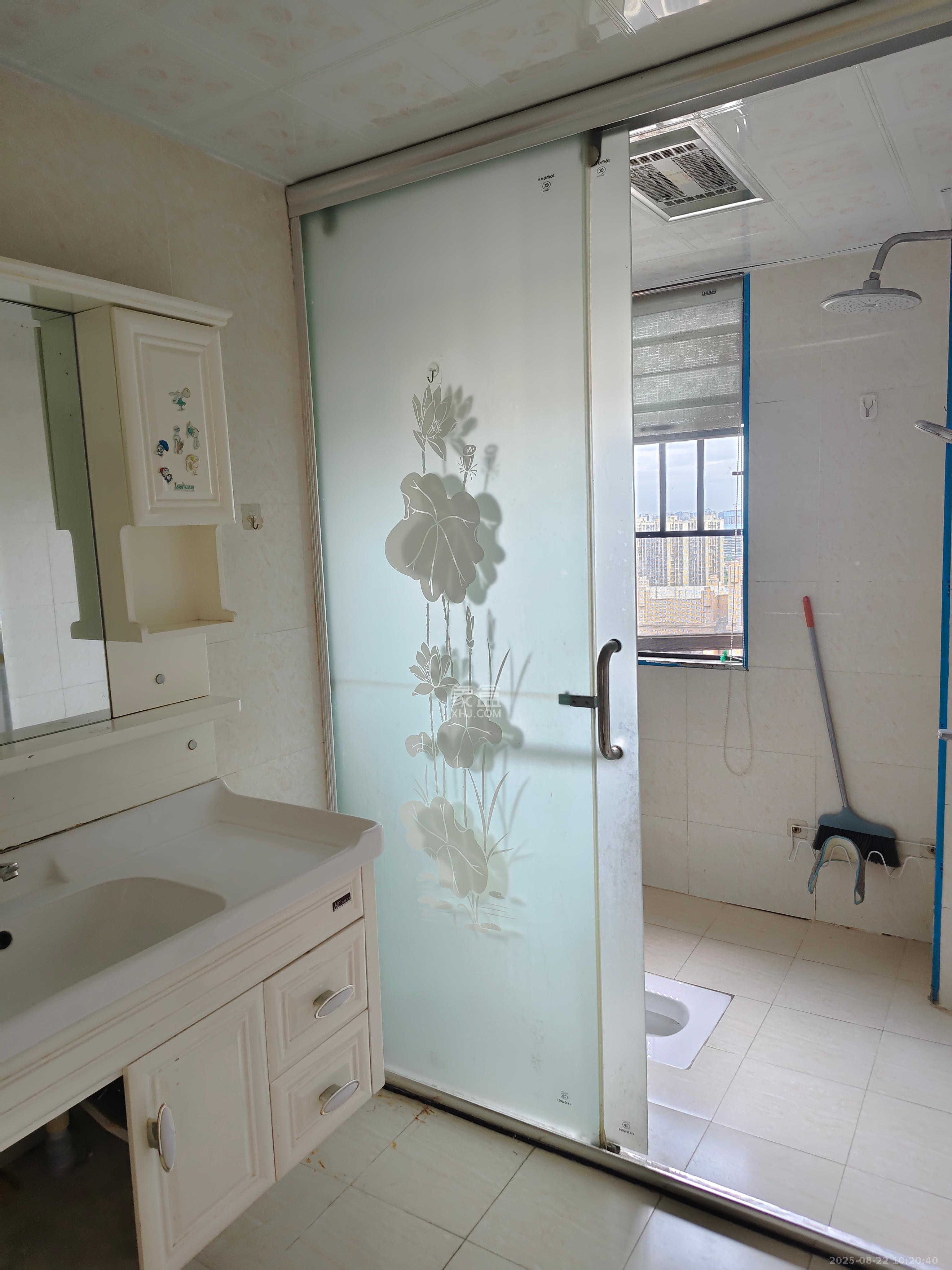 梅溪鑫苑名家  3室2厅1卫    2300.0元/月 梅溪鑫苑名家  3室2厅1卫    2300.0元/月室内图