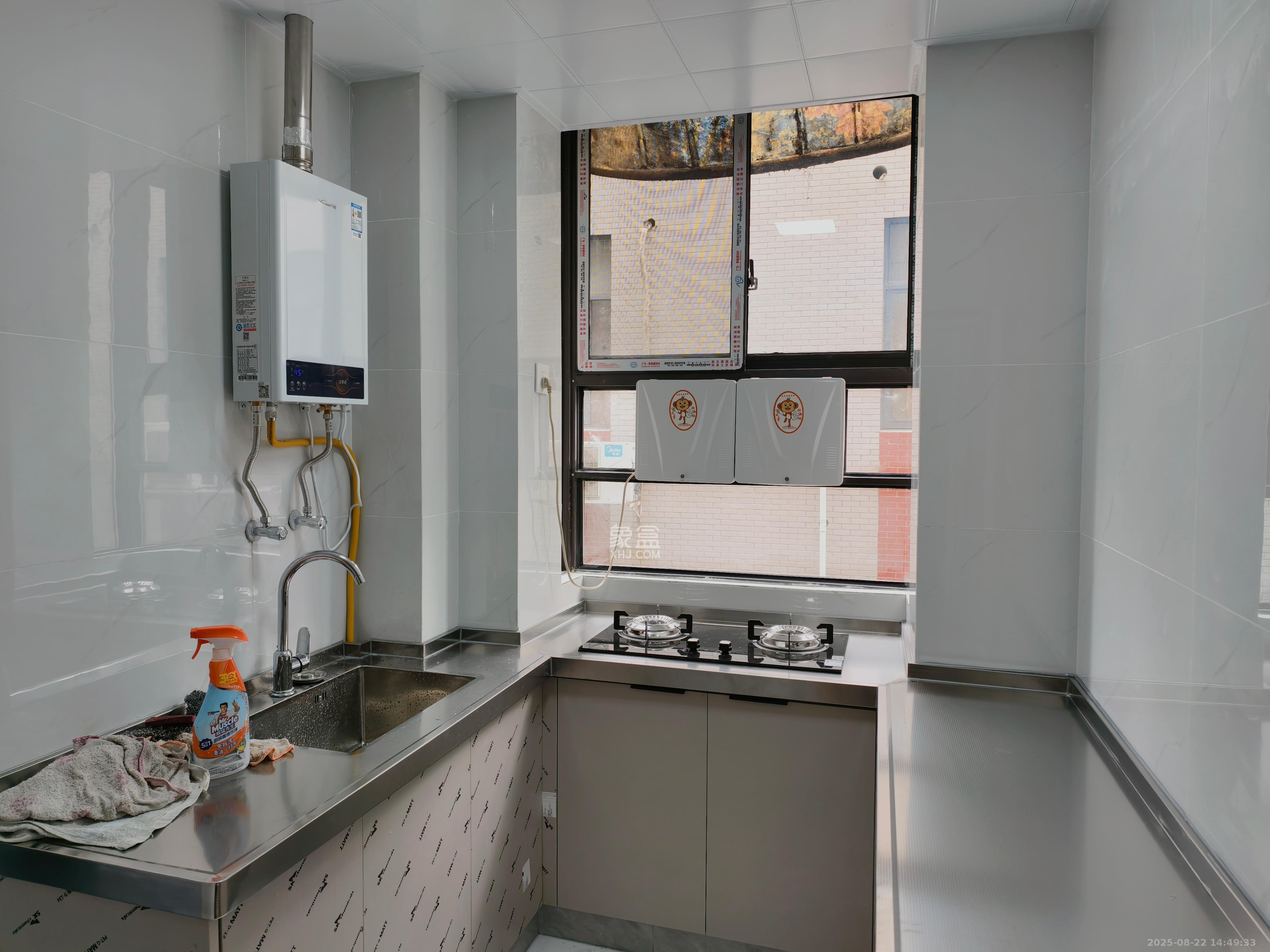 井湾子工商所宿舍 2室2厅1卫 1800.0元/月 井湾子工商所宿舍 2室2厅1卫 1800.0元/月室内图