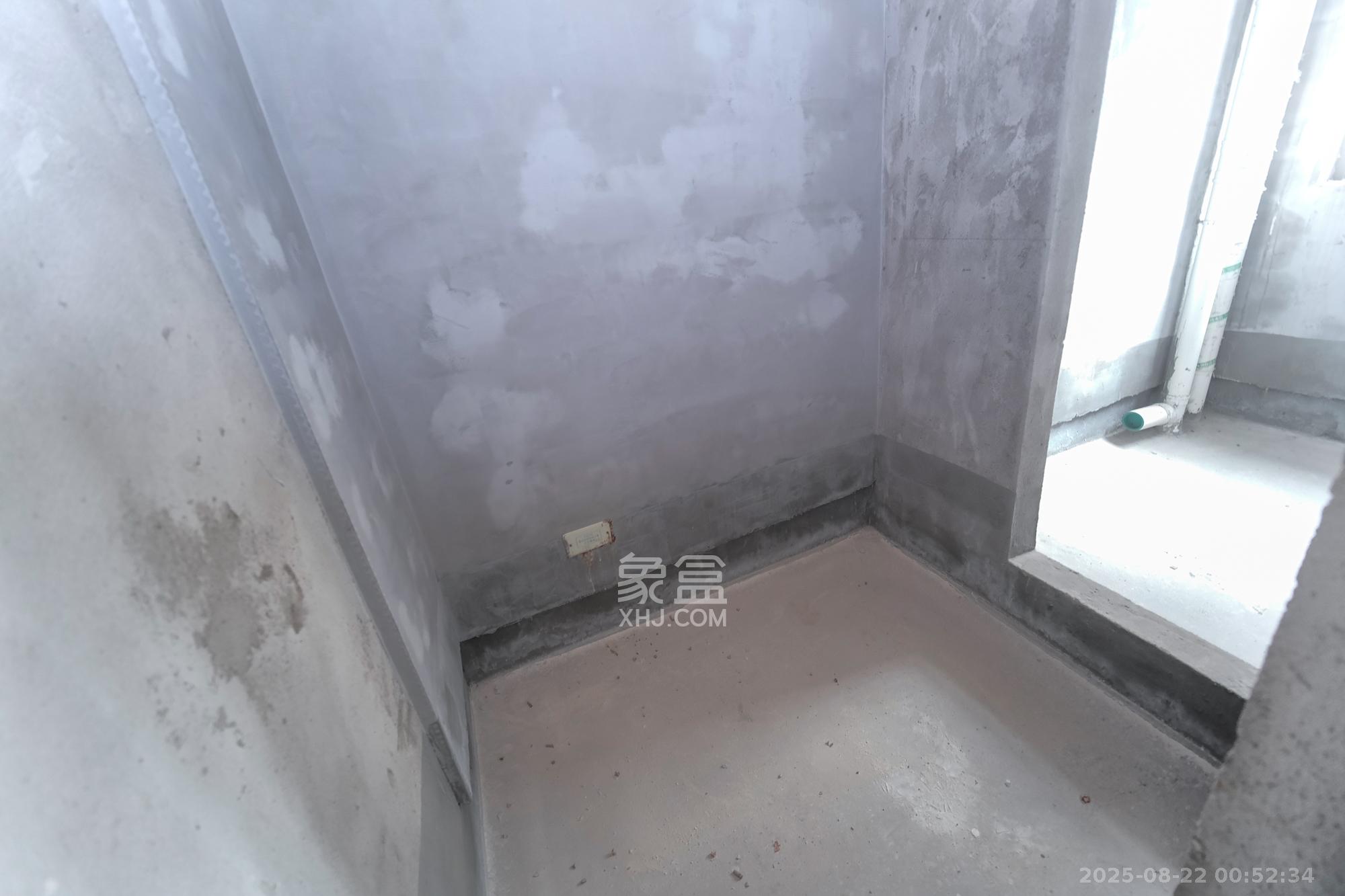 永宏万家里  5室2厅2卫   138.00万卫生间
