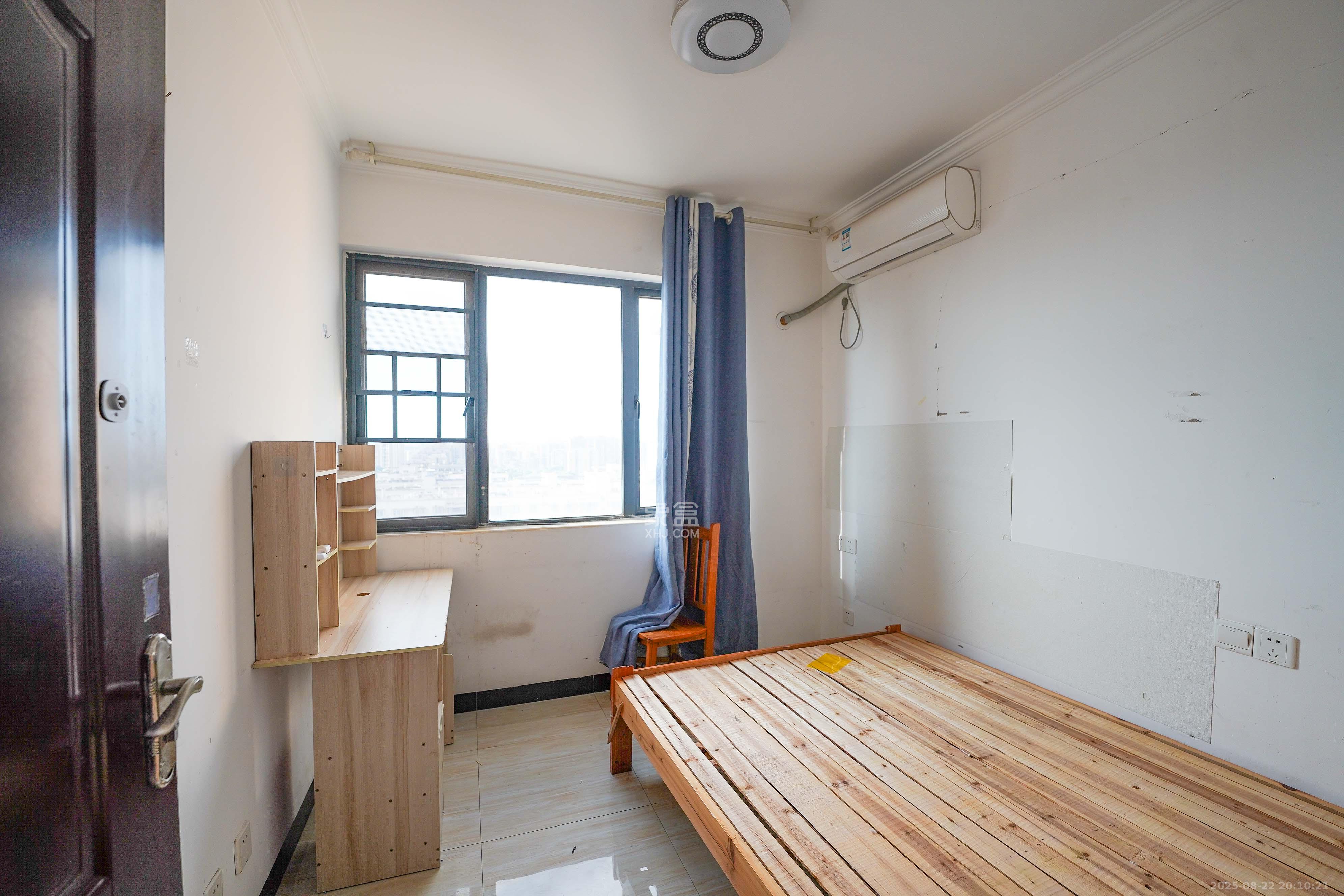 海伦堡爱ME城市 3室2厅2卫 85.8万 海伦堡爱ME城市 3室2厅2卫 85.8万卧室