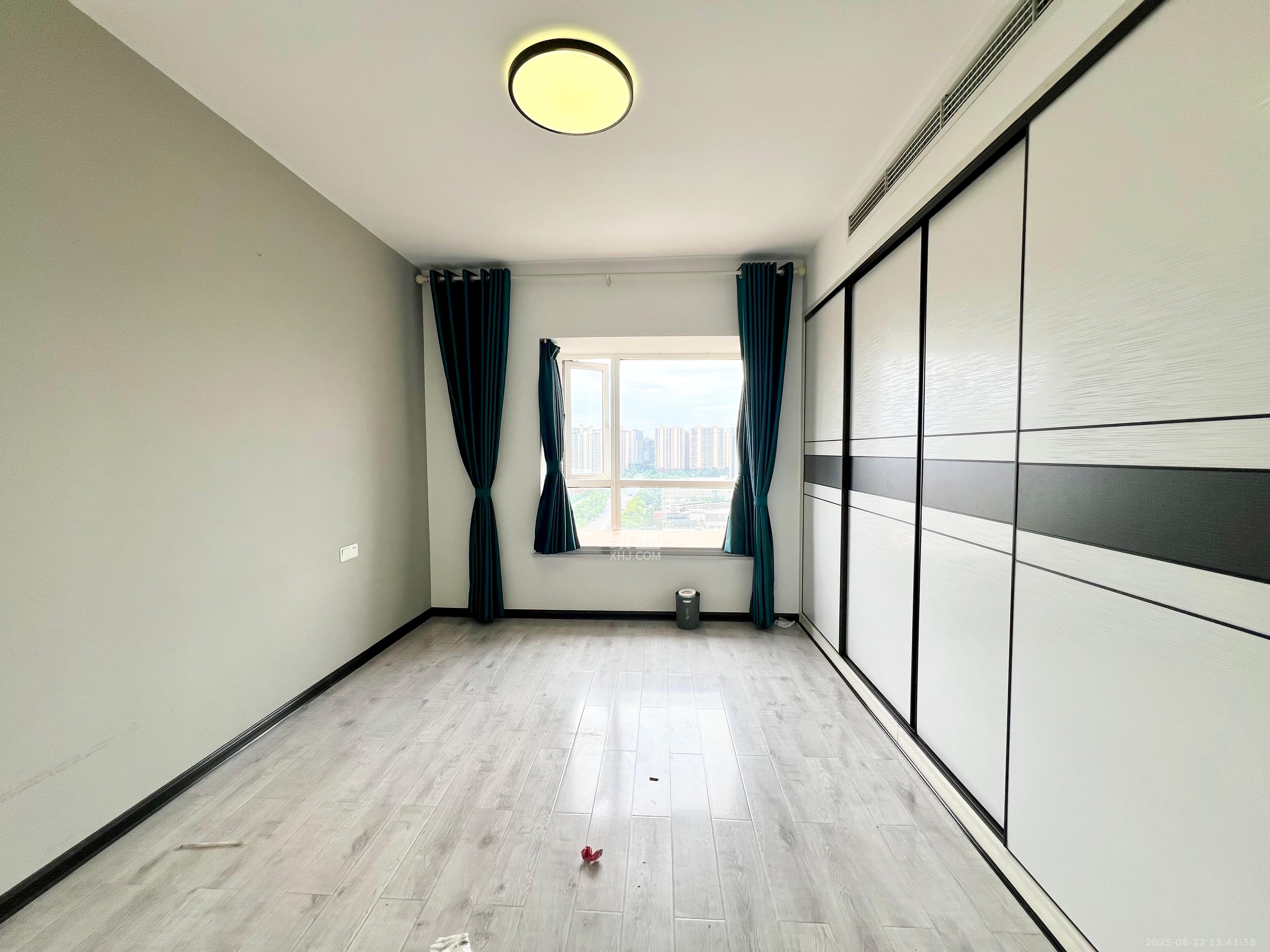 湘瑞嘉园  4室2厅2卫    4000.0元/月室内图