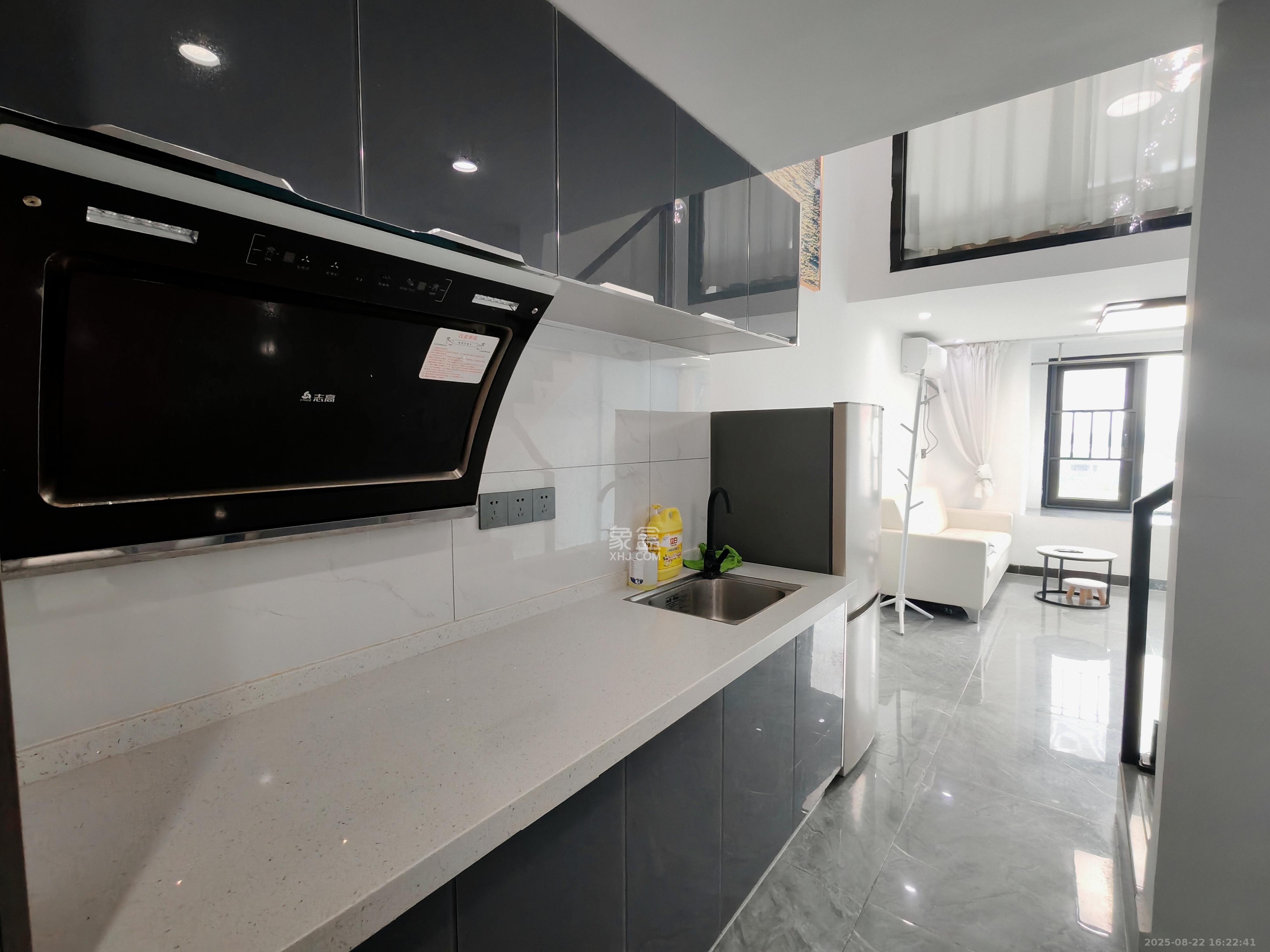 越秀湘江星汇城一期  2室1厅1卫    1750.0元/月 越秀湘江星汇城一期  2室1厅1卫    1750.0元/月室内图