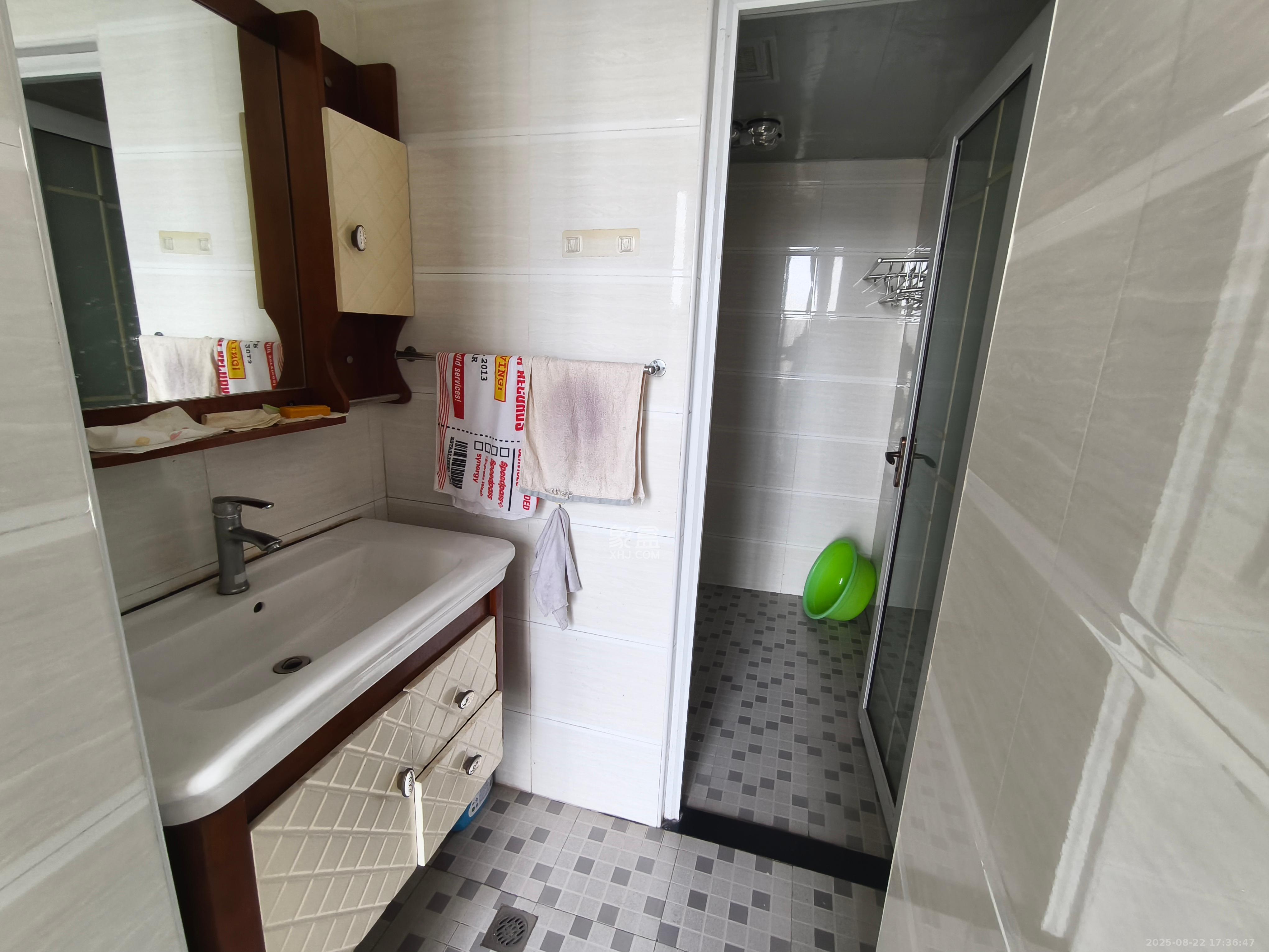 湘瑞嘉园  2室2厅1卫    1680.0元/月室内图