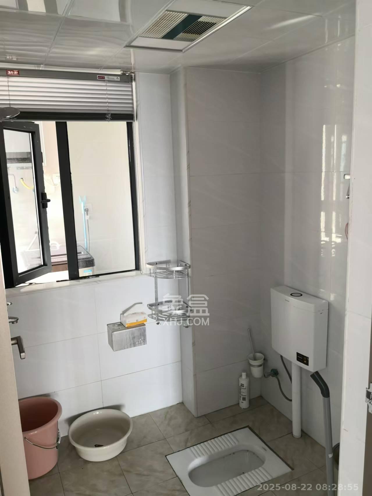 创世纪广场 3室2厅1卫 2200.0元/月 创世纪广场 3室2厅1卫 2200.0元/月室内图