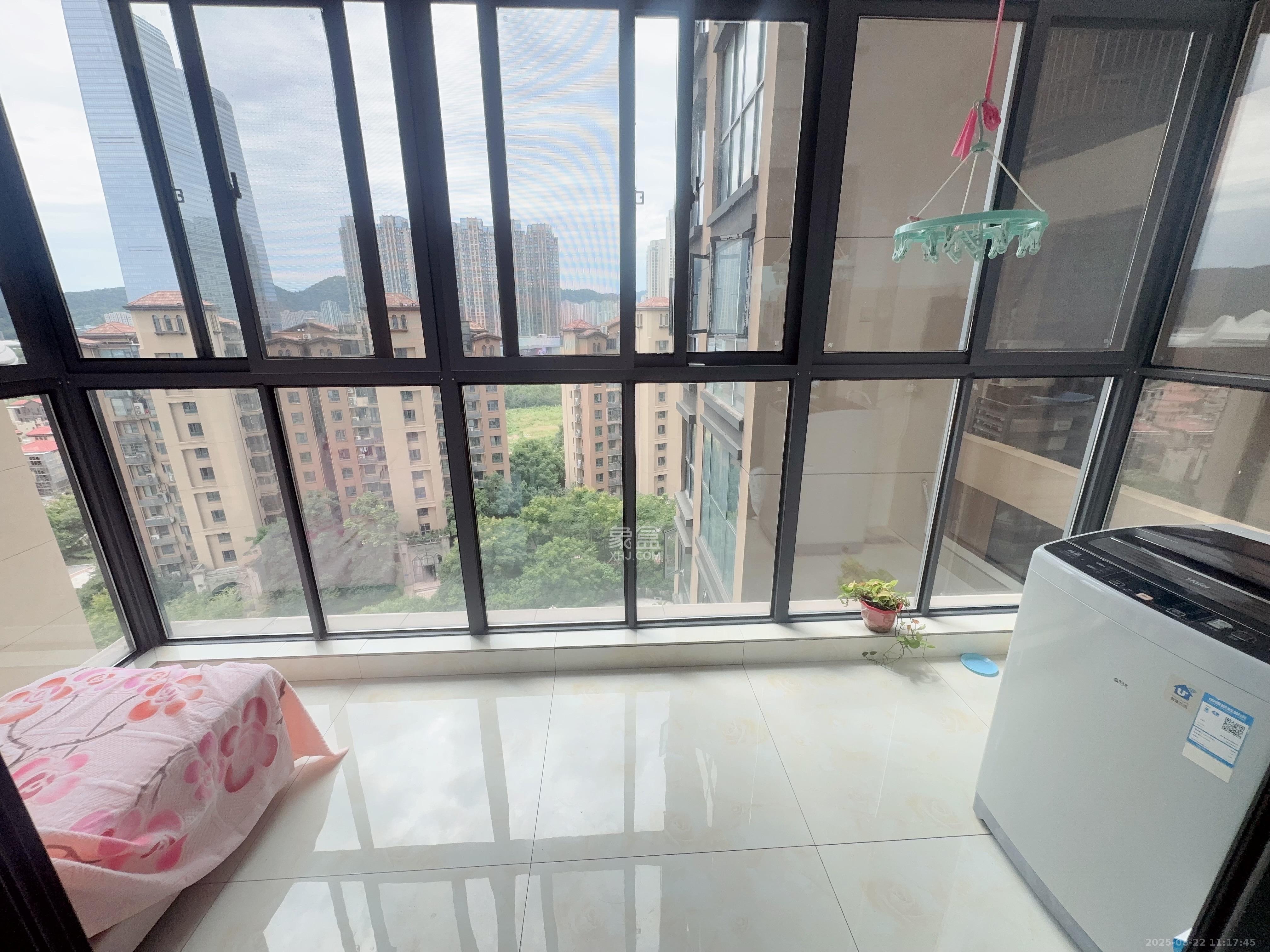 振业城二期  3室0厅0卫    2900.0元/月 振业城二期  3室0厅0卫    2900.0元/月室内图