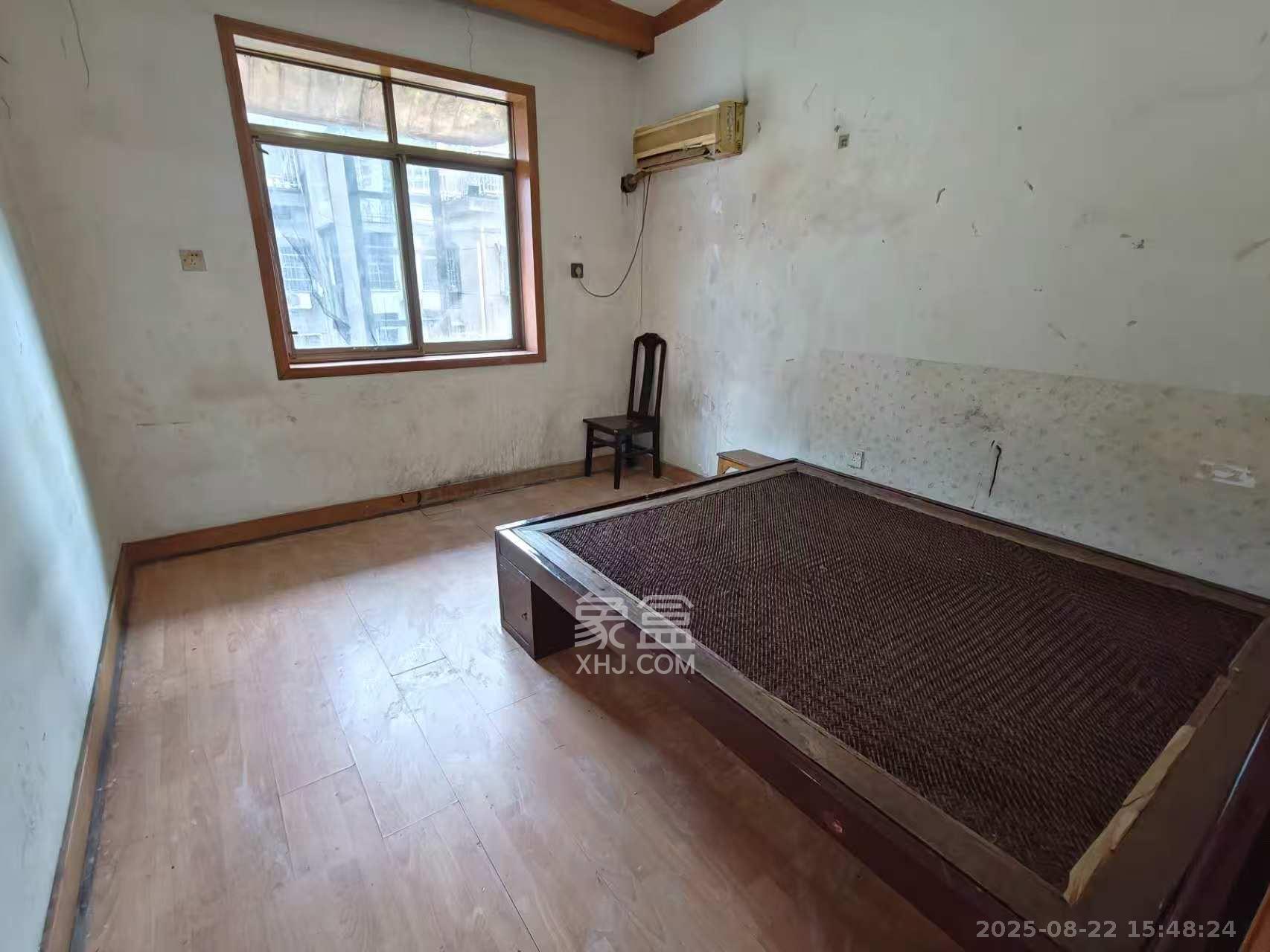 长沙紫金苑  3室2厅2卫    1600.0元/月 长沙紫金苑  3室2厅2卫    1600.0元/月室内图