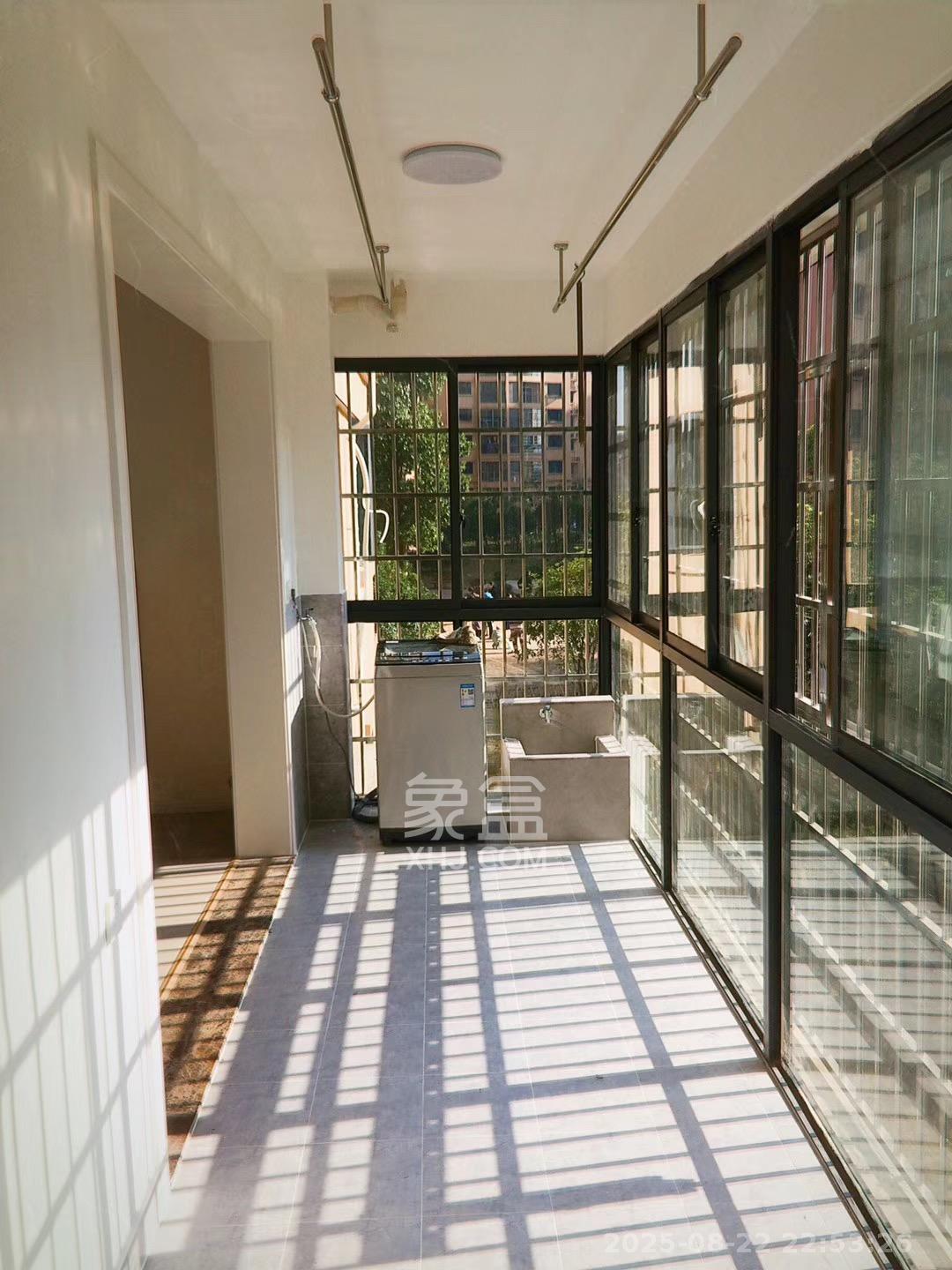 金鹏名都 3室2厅2卫 68.0万 金鹏名都 3室2厅2卫 68.0万其他