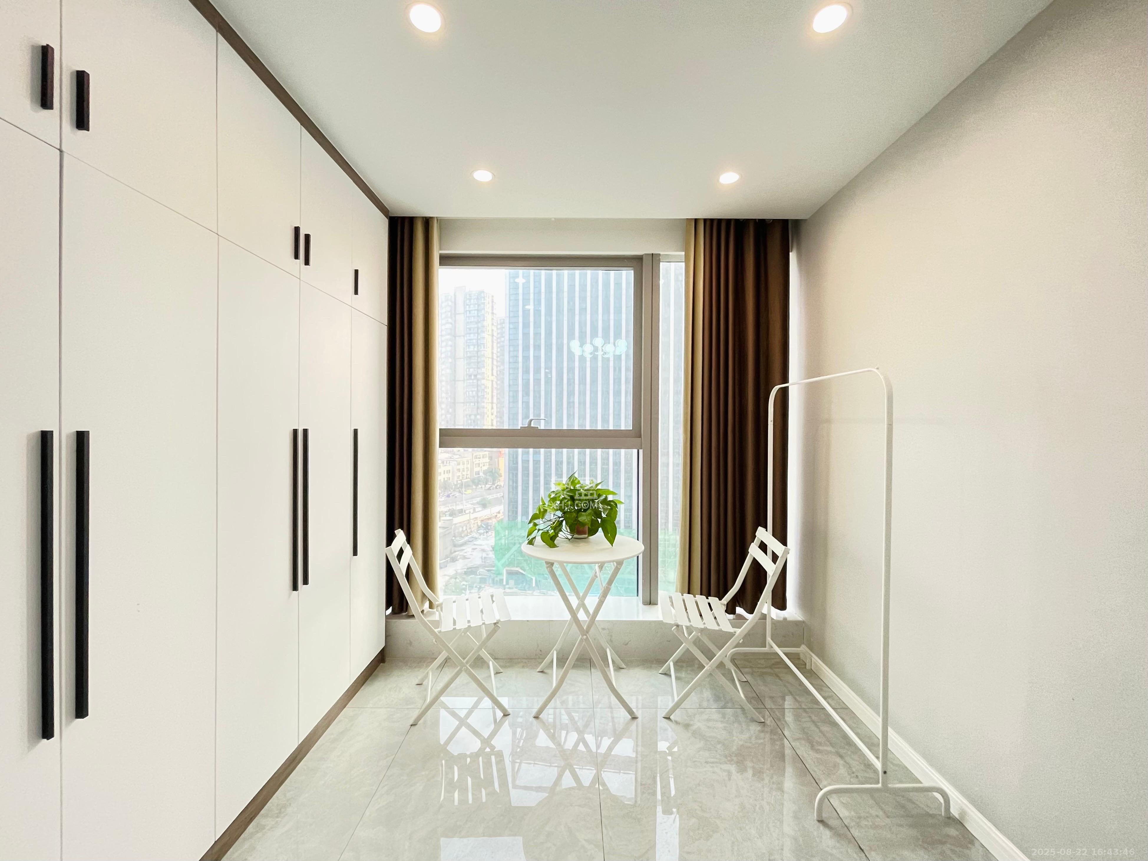 汇景发展环球中心  1室0厅0卫    3300.0元/月室内图