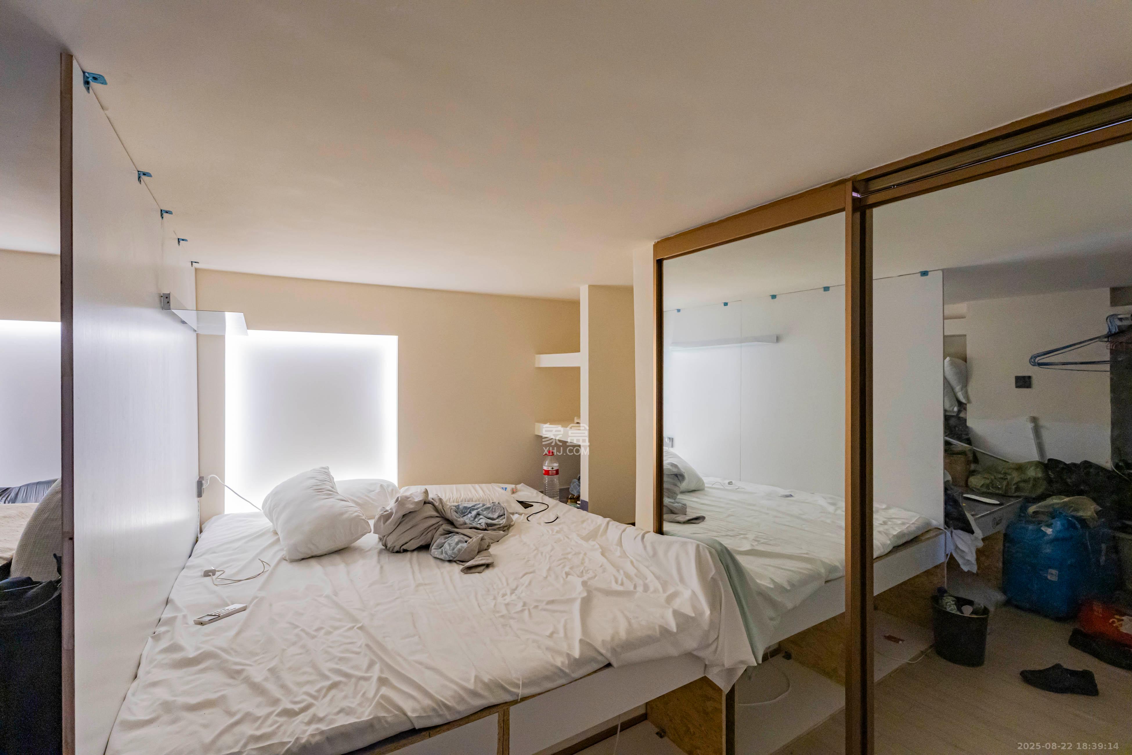 华远华时代  3室1厅1卫    80.0万 华远华时代  3室1厅1卫    80.0万卧室