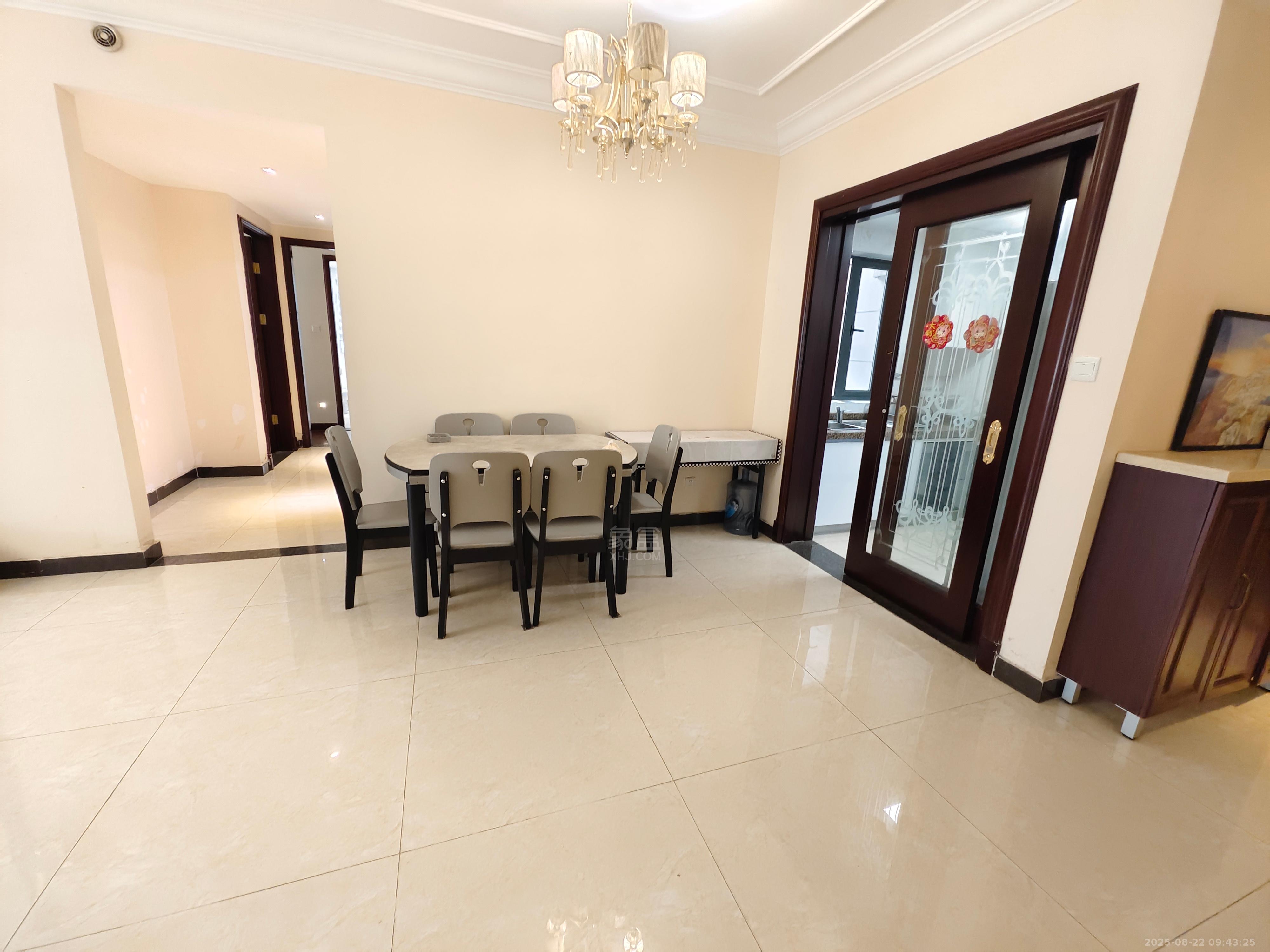 恒大华府 3室2厅2卫 2500.0元/月 恒大华府 3室2厅2卫 2500.0元/月室内图