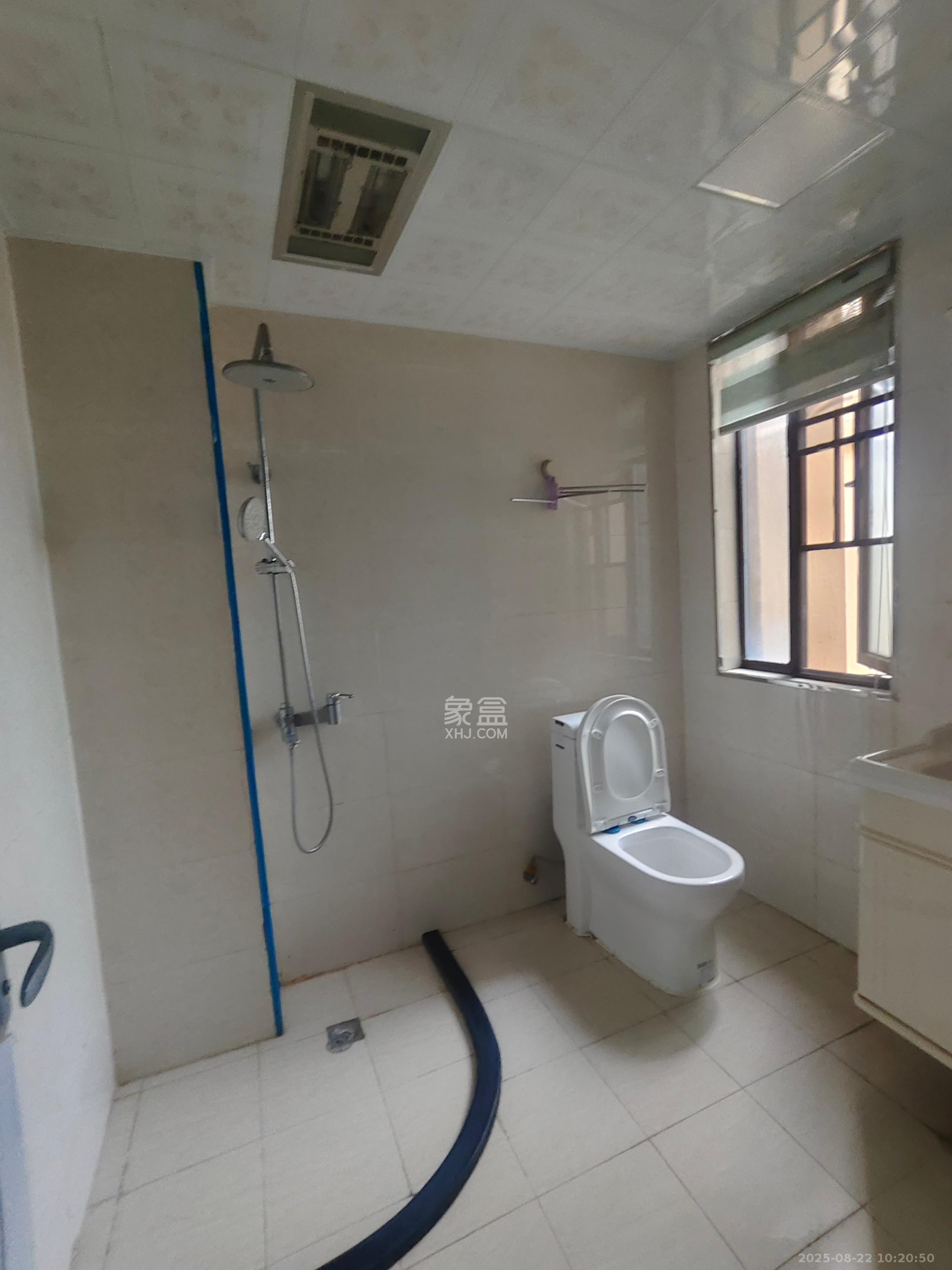 梅溪鑫苑名家  3室2厅1卫    2300.0元/月 梅溪鑫苑名家  3室2厅1卫    2300.0元/月室内图