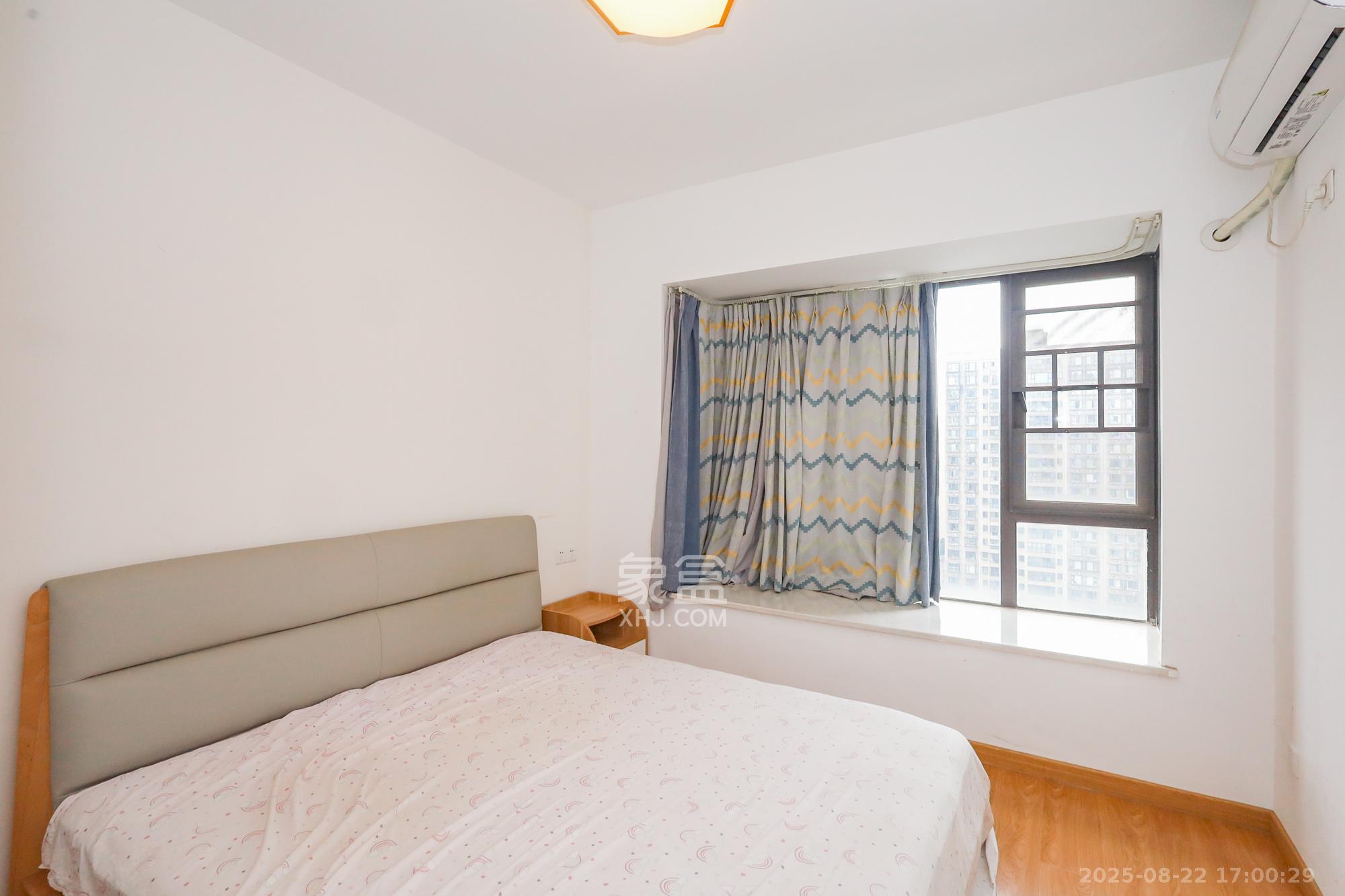 钰龙天下二期（钰龙佳园）  2室2厅1卫    169.0万卧室