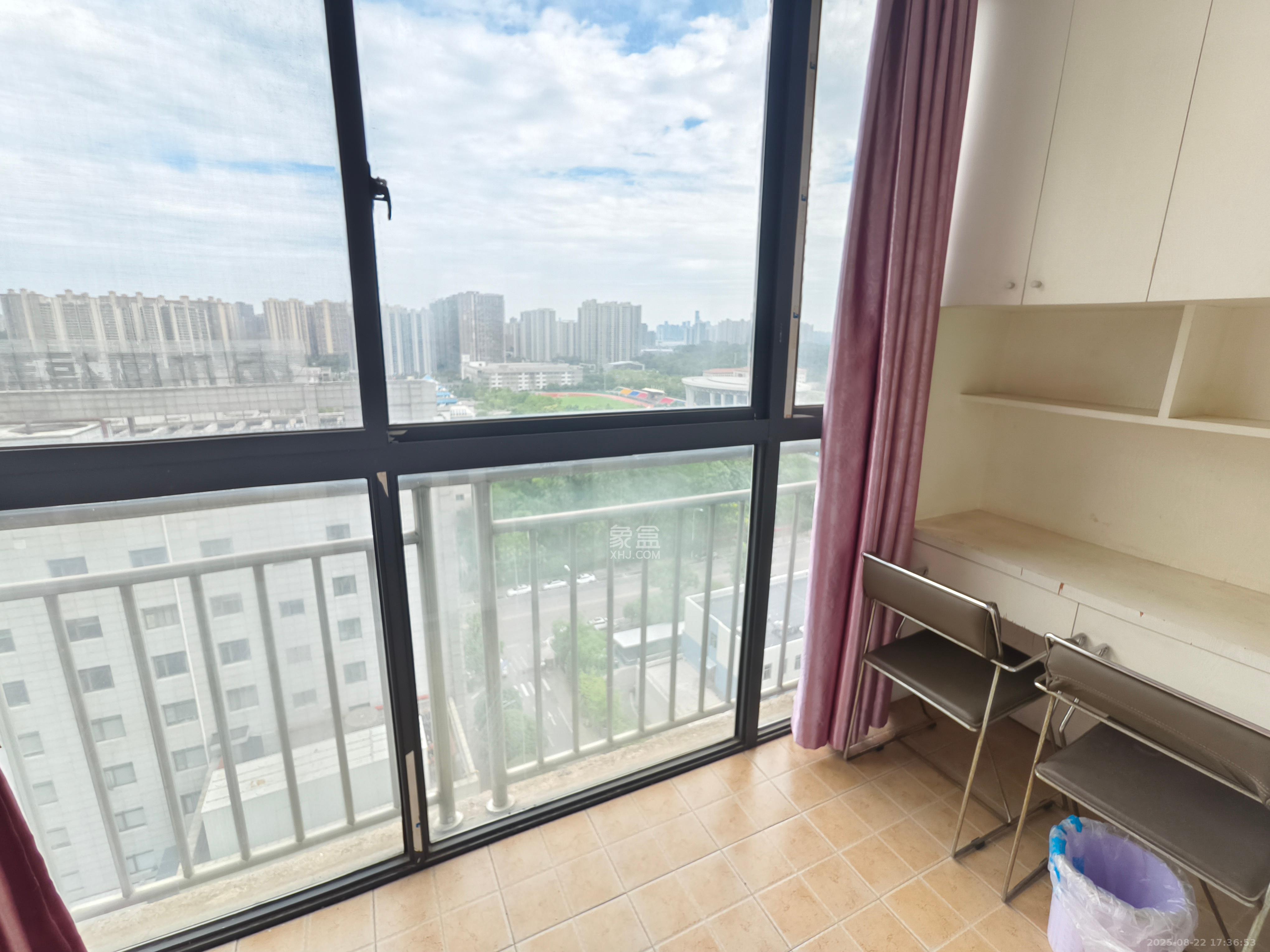 湘瑞嘉园  2室2厅1卫    1680.0元/月室内图