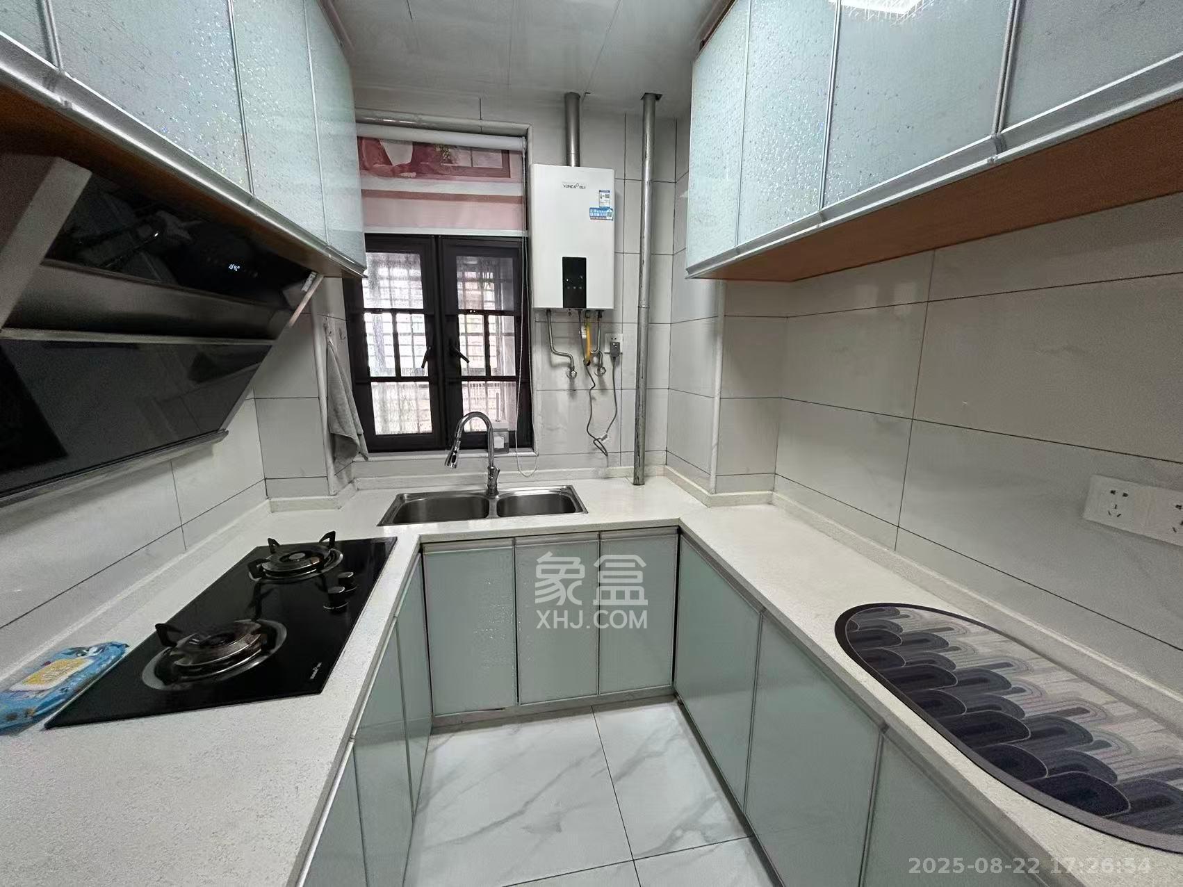 嘉雨兴园 2室1厅1卫 2600.0元/月 嘉雨兴园 2室1厅1卫 2600.0元/月室内图