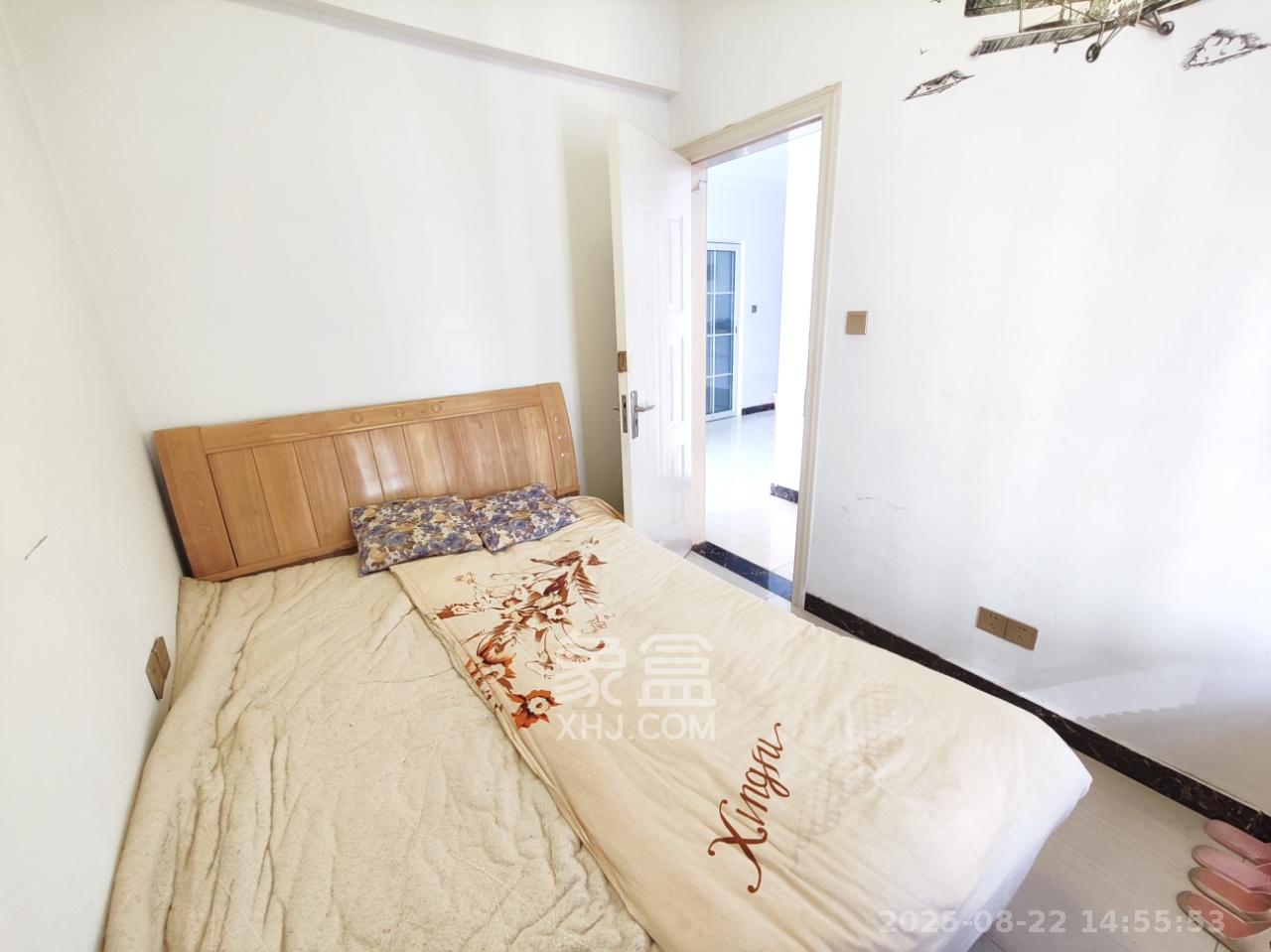 金地格林公馆 3室2厅1卫 2400.0元/月 金地格林公馆 3室2厅1卫 2400.0元/月室内图