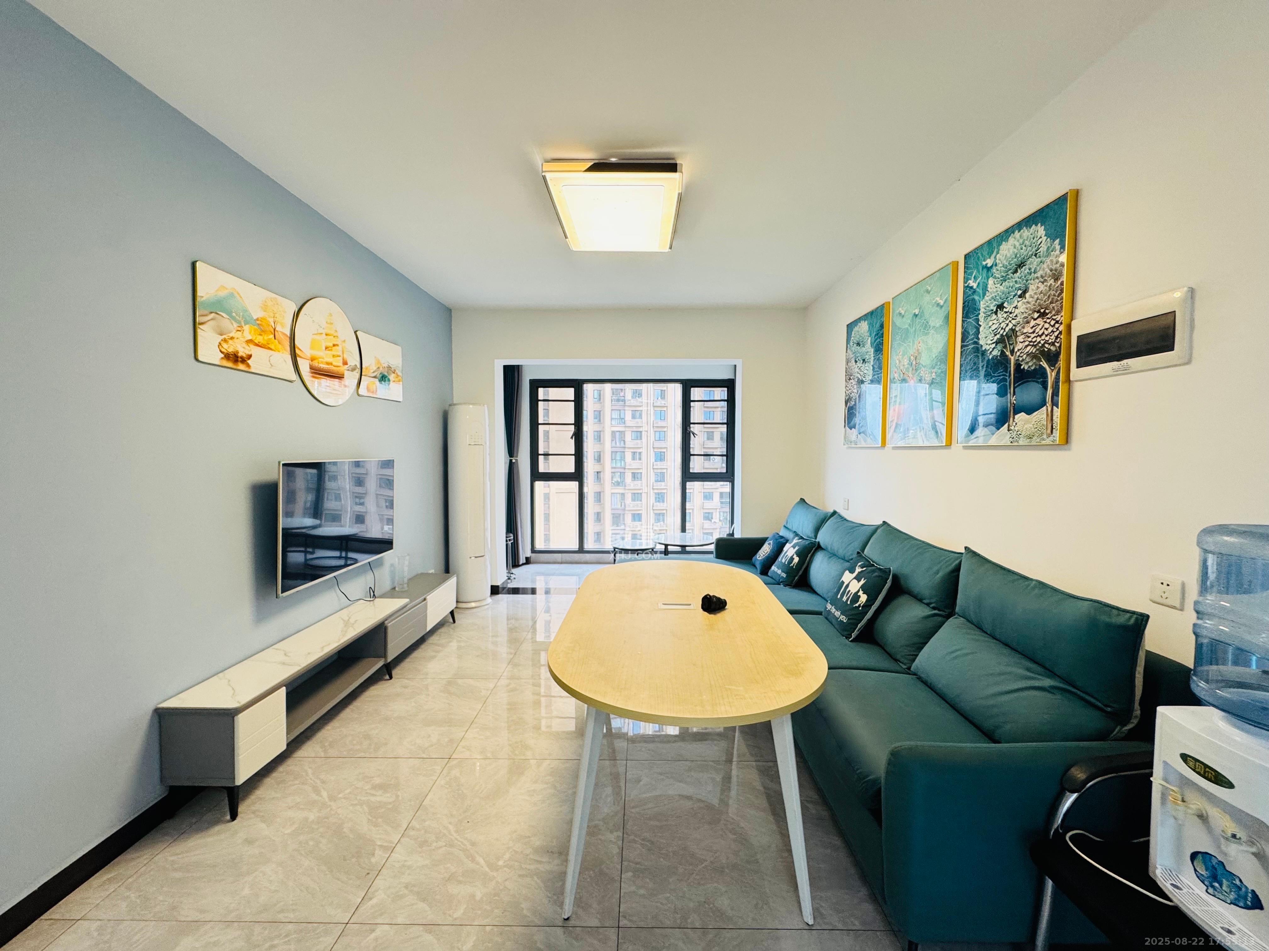 上园商住小区  3室2厅1卫    3400.0元/月 上园商住小区  3室2厅1卫    3400.0元/月室内图