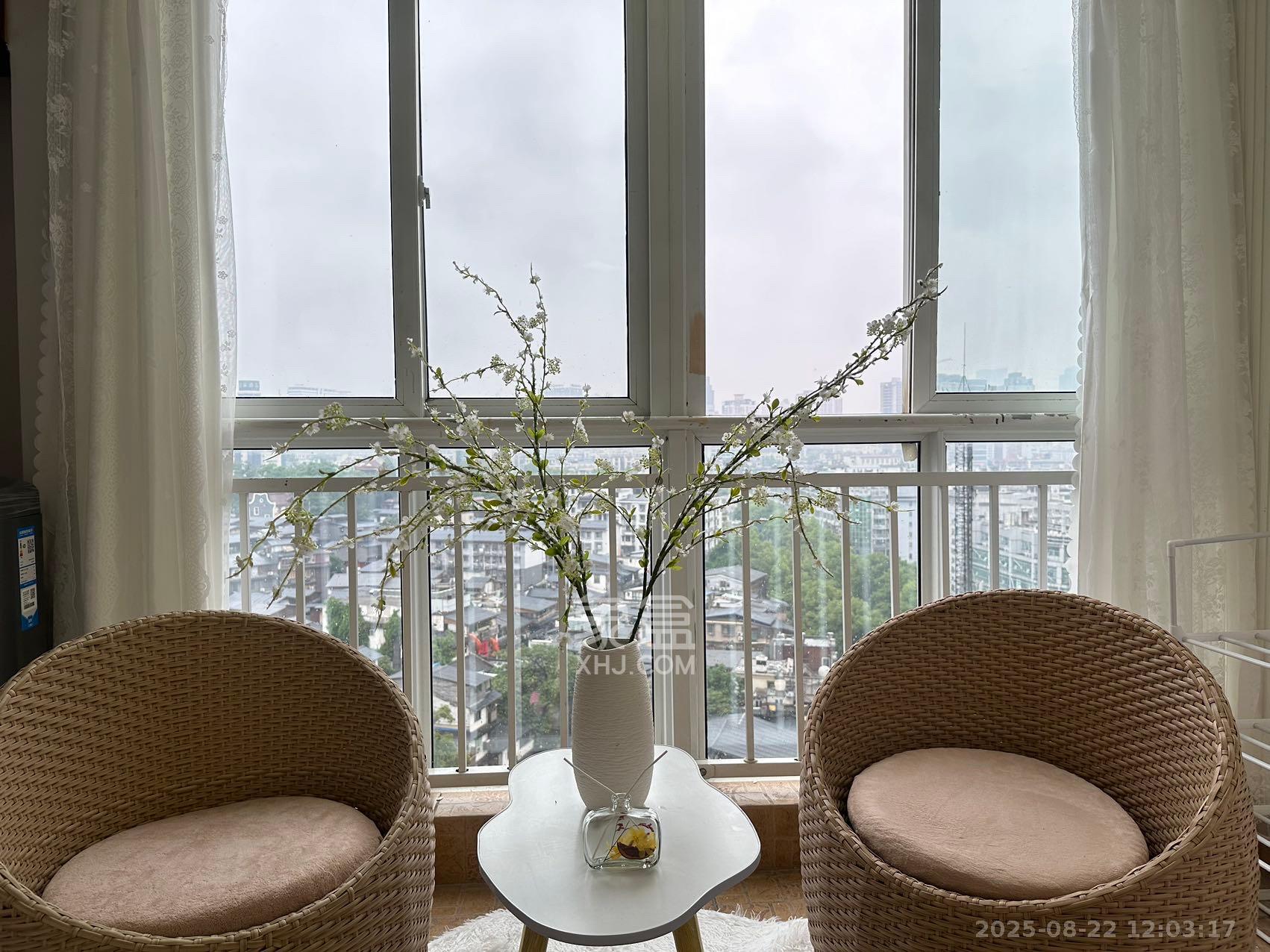 天心华庭 1室1厅1卫 2680.0元/月 天心华庭 1室1厅1卫 2680.0元/月室内图