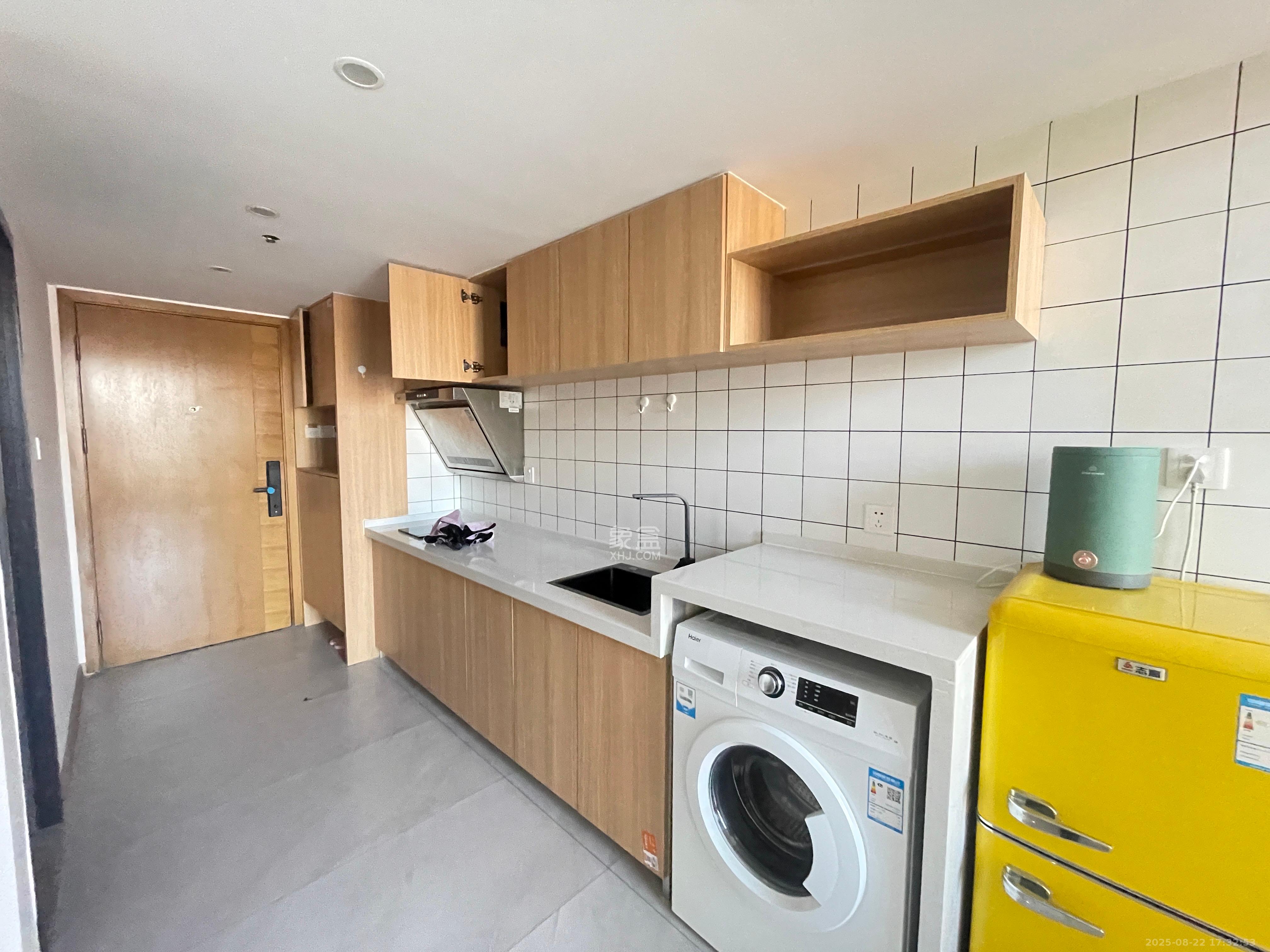 明昇壹城（明昇时代广场）三期  1室1厅1卫    2100.0元/月室内图