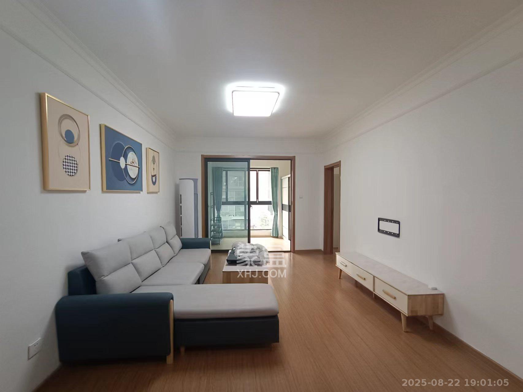 麓谷小镇  3室2厅1卫    2200.0元/月 麓谷小镇  3室2厅1卫    2200.0元/月室内图