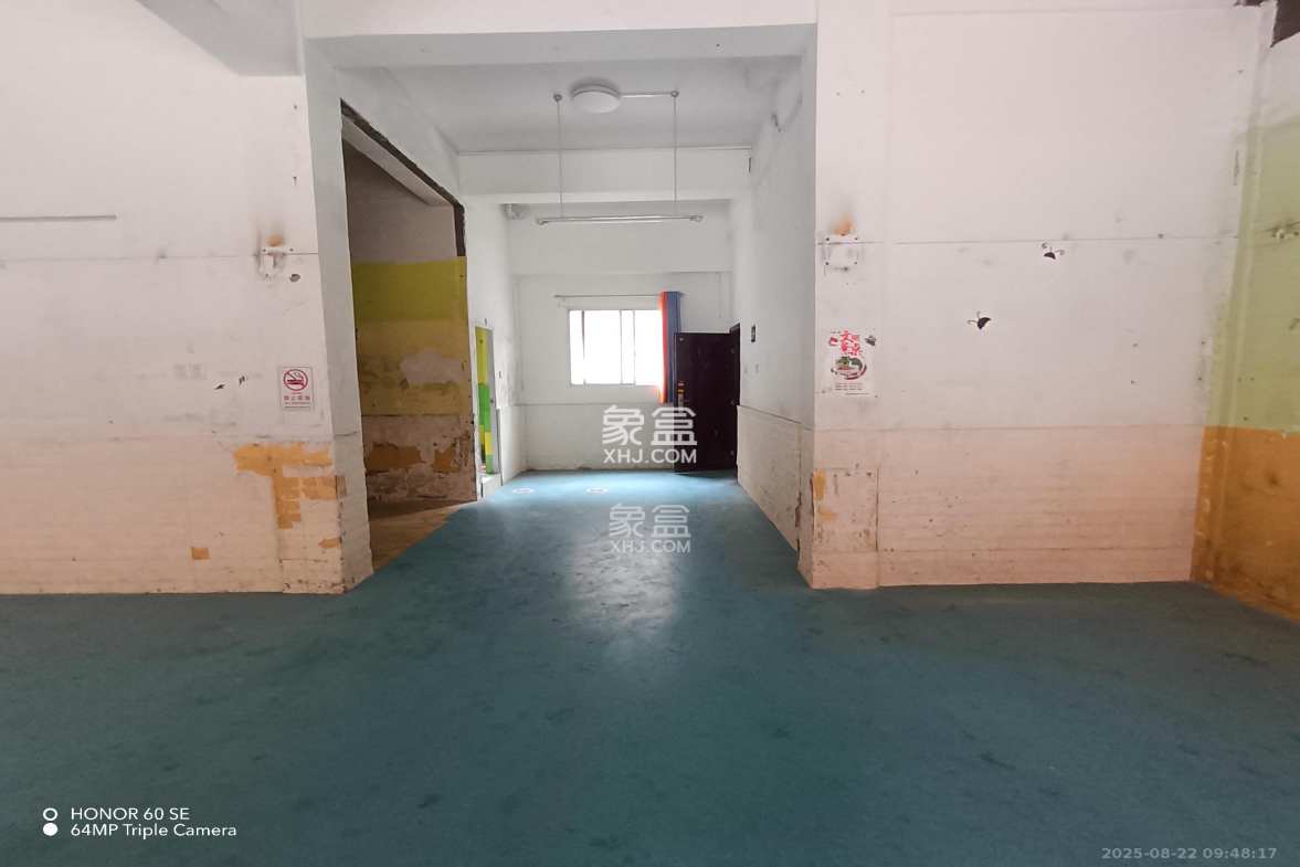 茶子山小区 1室1厅1卫 3200.0元/月 茶子山小区 1室1厅1卫 3200.0元/月室内图