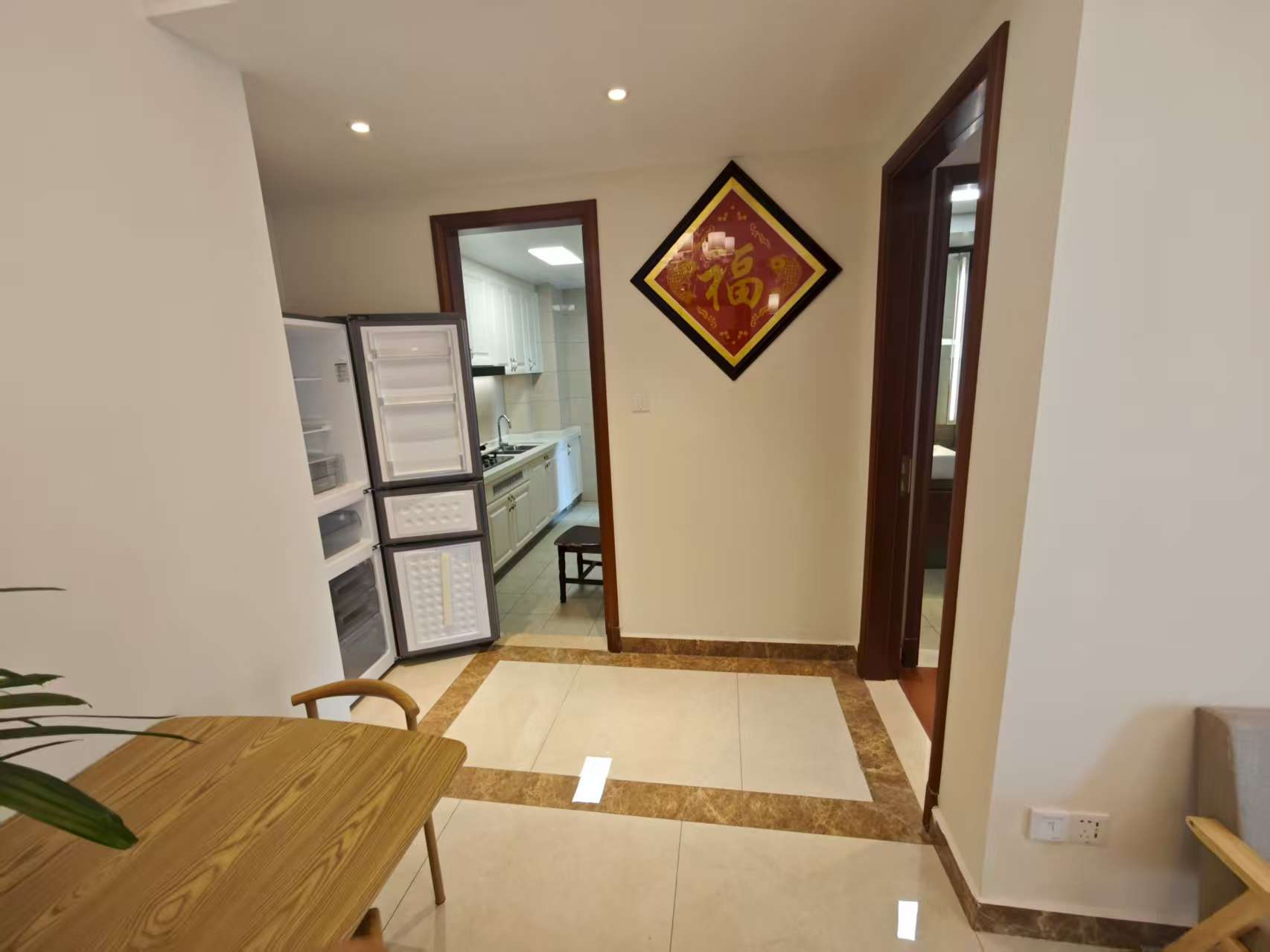 恒大名都 3室2厅2卫 1680.0元/月 恒大名都 3室2厅2卫 1680.0元/月室内图