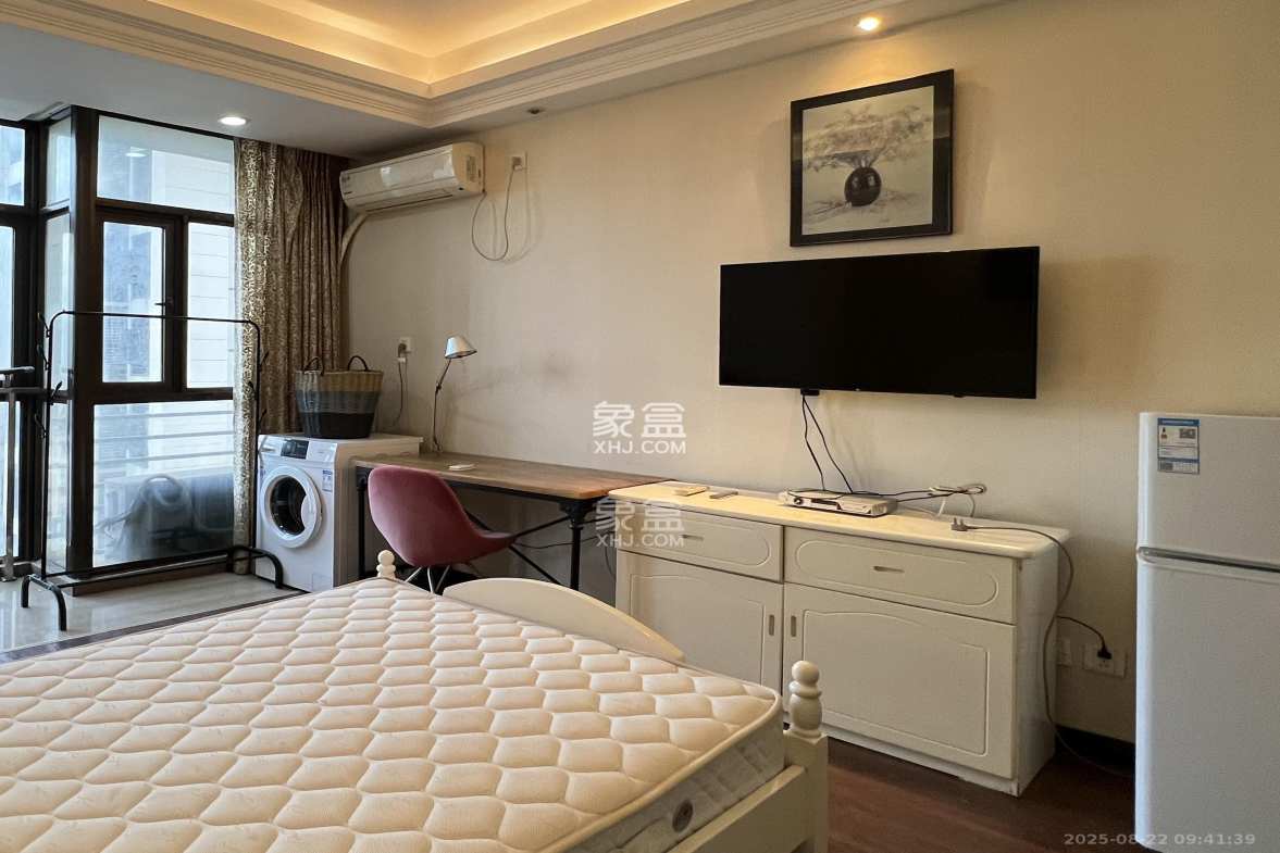 铂宫  1室1厅1卫    1700.0元/月 铂宫  1室1厅1卫    1700.0元/月室内图