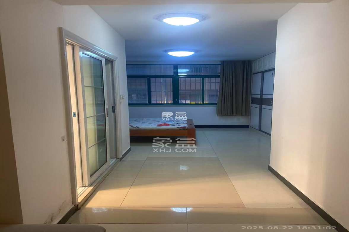 星沙国际物流园/泉星社区  1室1厅1卫    800.0元/月 星沙国际物流园/泉星社区  1室1厅1卫    800.0元/月室内图